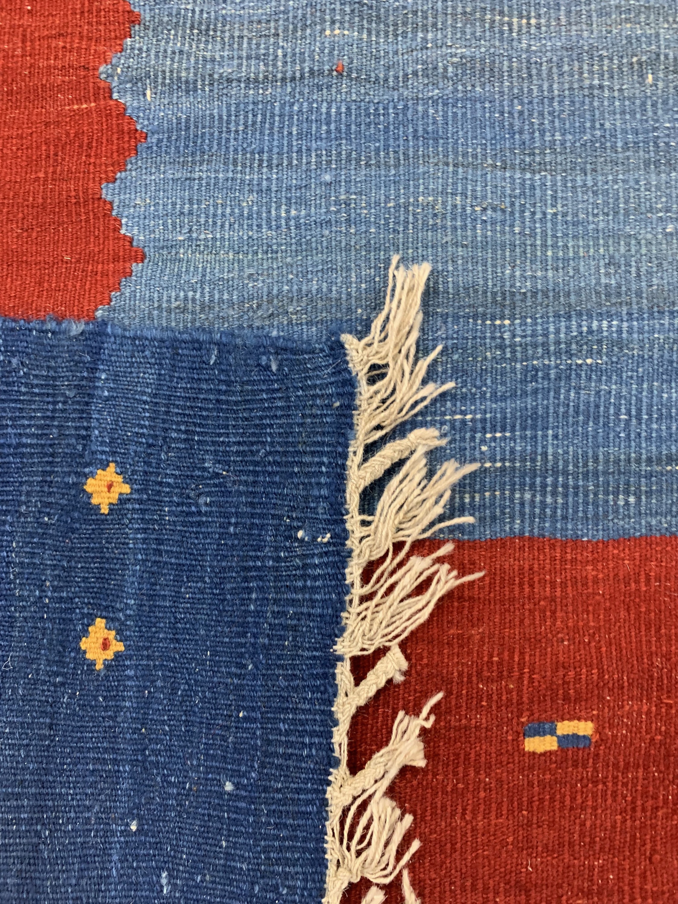 Detail d: Gabbeh Kelim, Persien, ca. 50 Jahre, Wolle auf Wolle, ca. 328 x 202 cm, EHZ: 1-2
