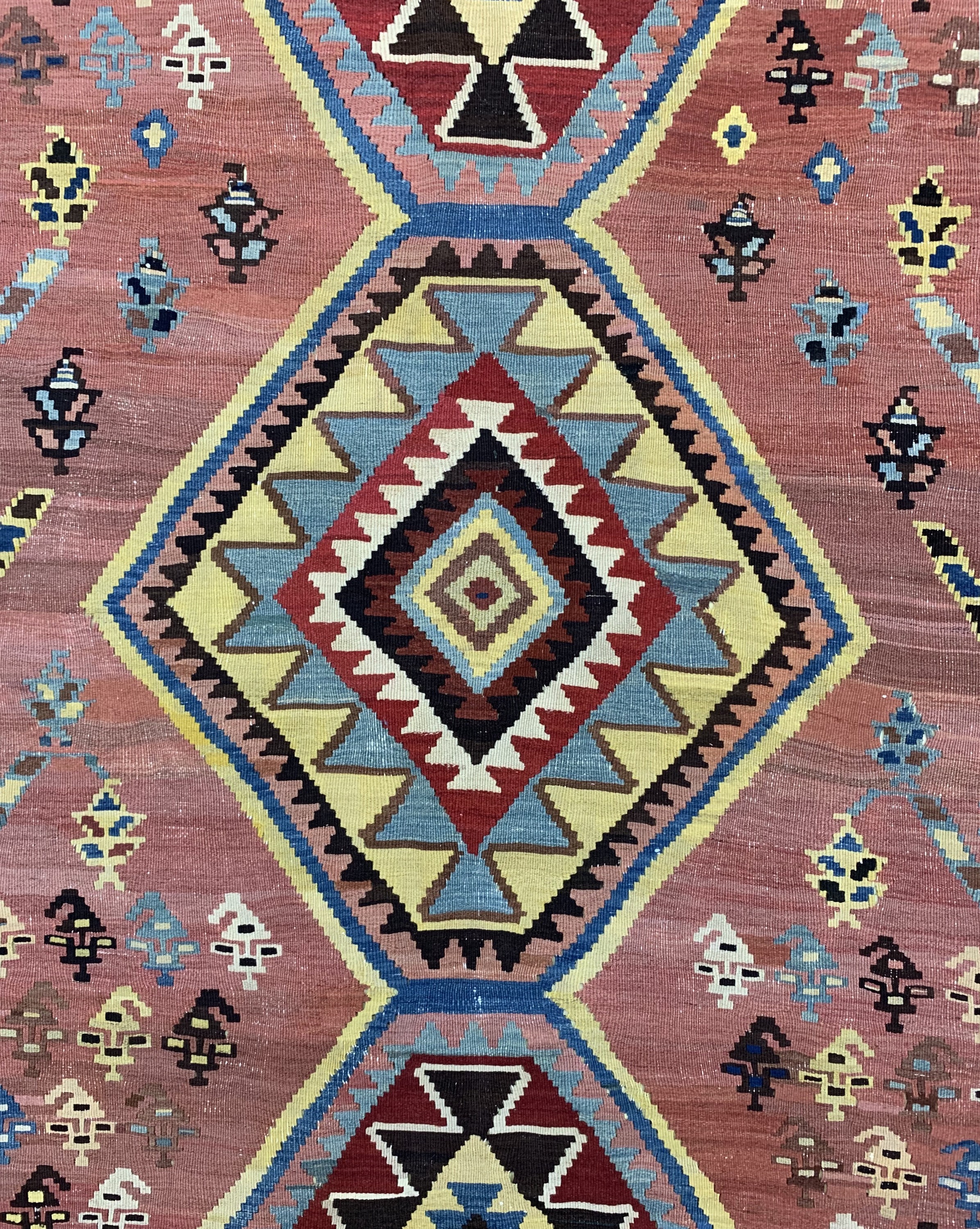 Detail c: Azeri Kelim antik, Azerdaijan, um 1920, Wolle auf Baumwolle, ca. 424 x 240 cm, EHZ: 2