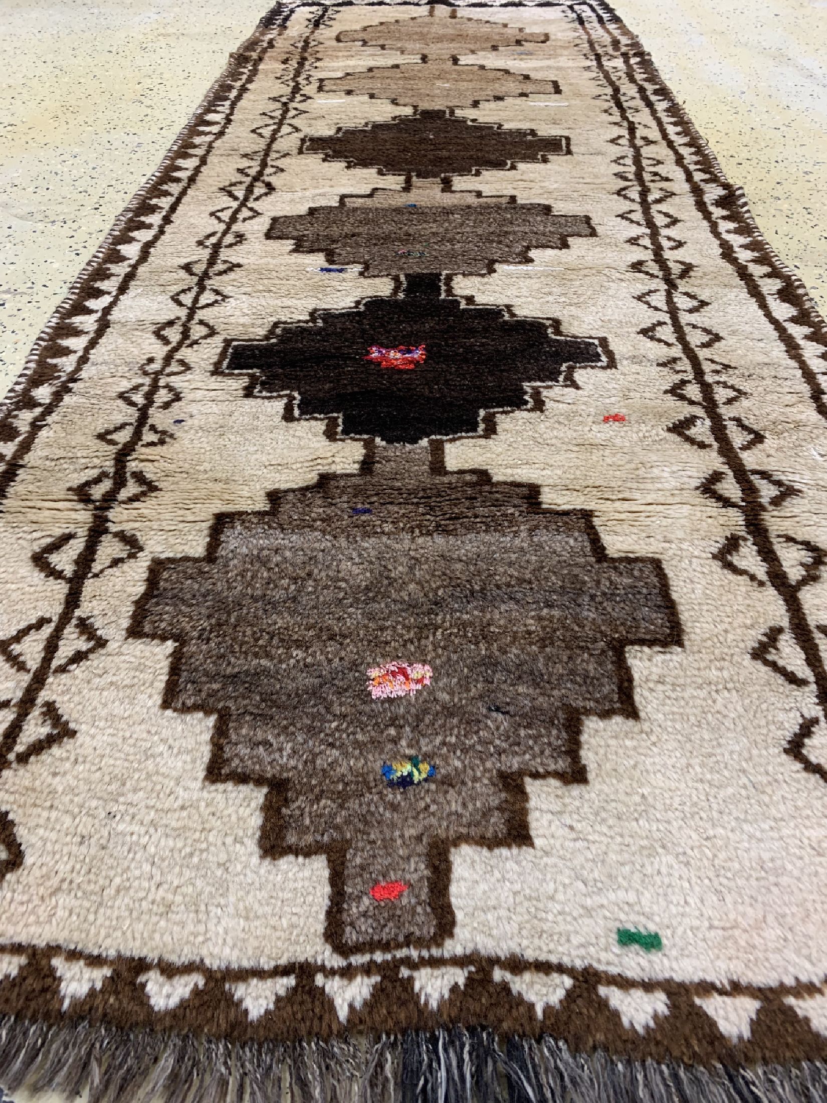 Detail c: Luri Gabbeh, Persien, um 1930, Wolle auf Wolle, ca. 262 x 97 cm, EHZ: 2