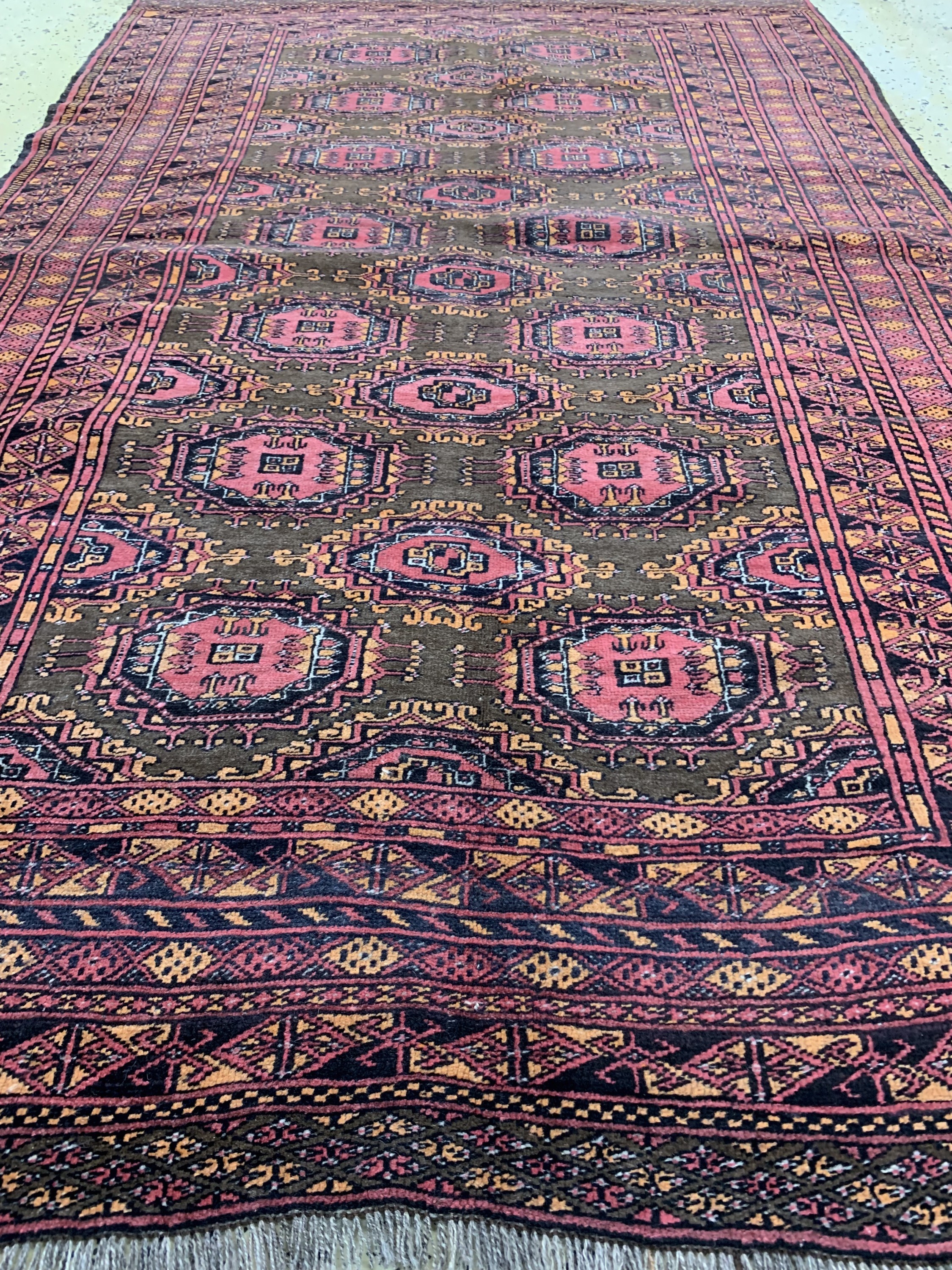 Detail c: Buchara alt, Afghanistan, ca. 50 Jahre, Wolle auf Wolle, ca. 202 x 127 cm, EHZ: 2(Wellig)