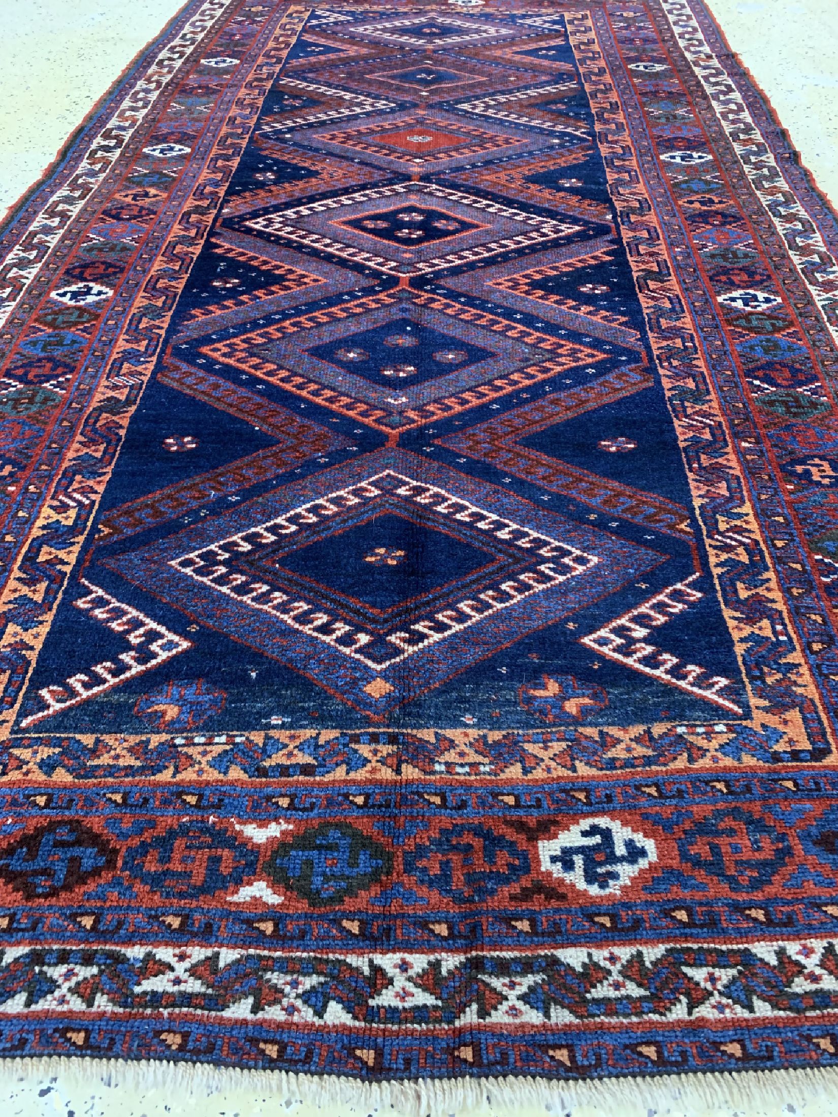 Detail d: Antiker Lori, Persien, 19.Jhd, Wolle auf Wolle, ca. 290 x 150 cm, EHZ: 2-3
