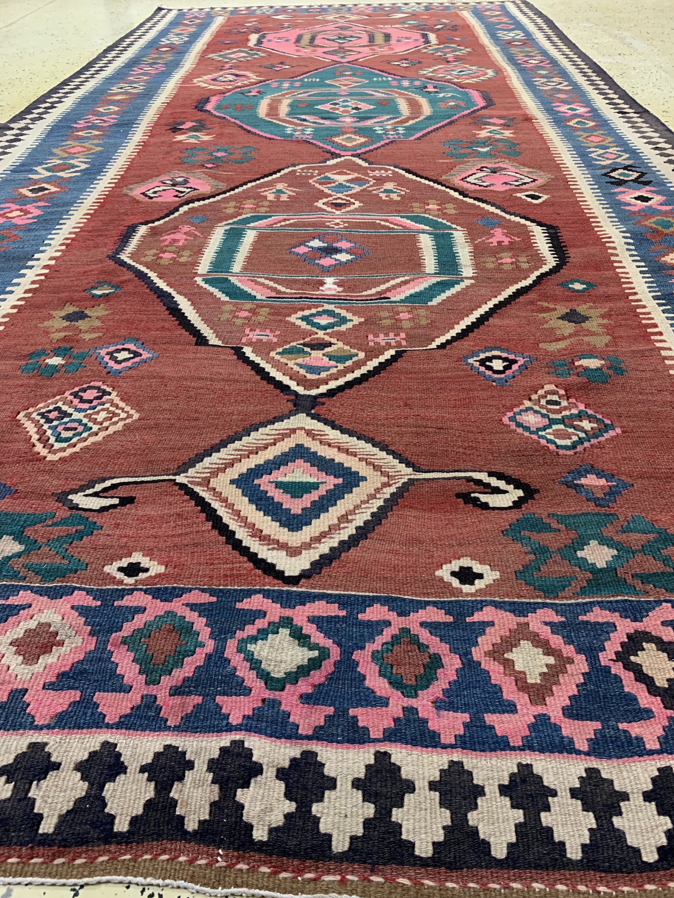 Detail d: Bidjar Kelim, Persien, um 1940/1950, Wolle auf Baumwolle, ca. 380 x 182 cm, EHZ: 2