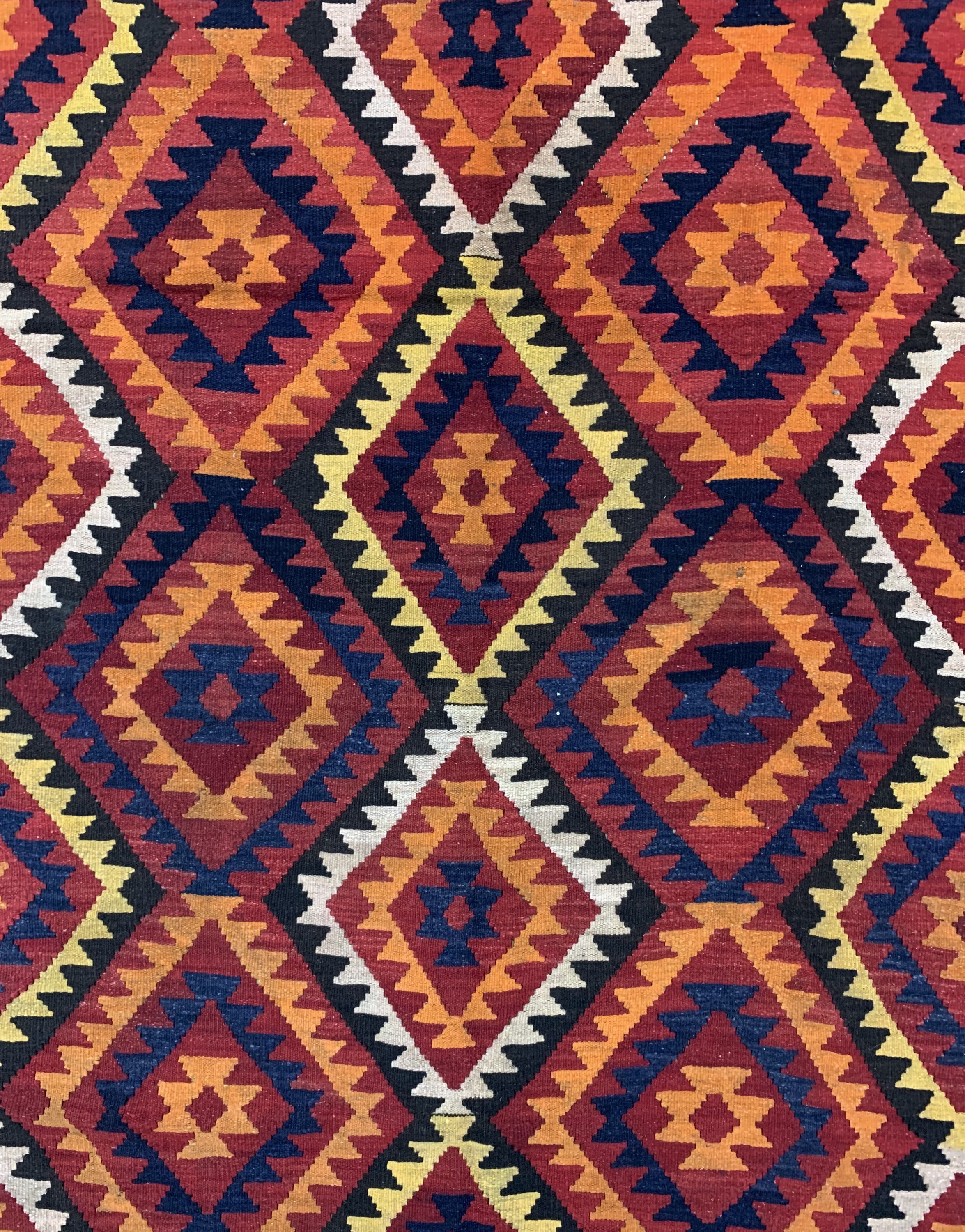 Detail b: Uzbek Kelim, Uzbekistan, um 1950, Wolle aufWolle, ca. 370 x 286 cm, EHZ: 1-2