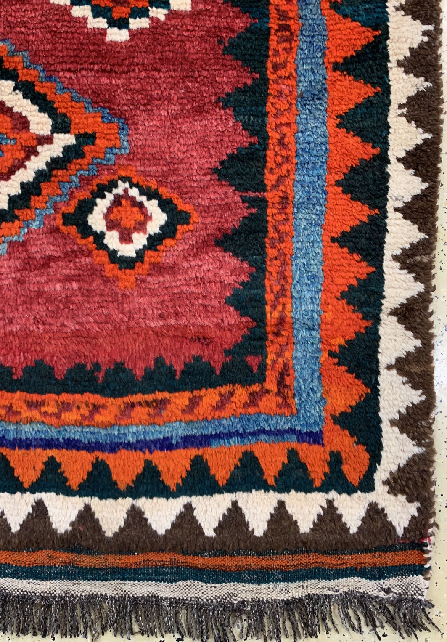 Detail a: Luri Gabbeh, Persien, um 1950, Wolle auf Wolle, ca. 260 x 145 cm, EHZ: 2
