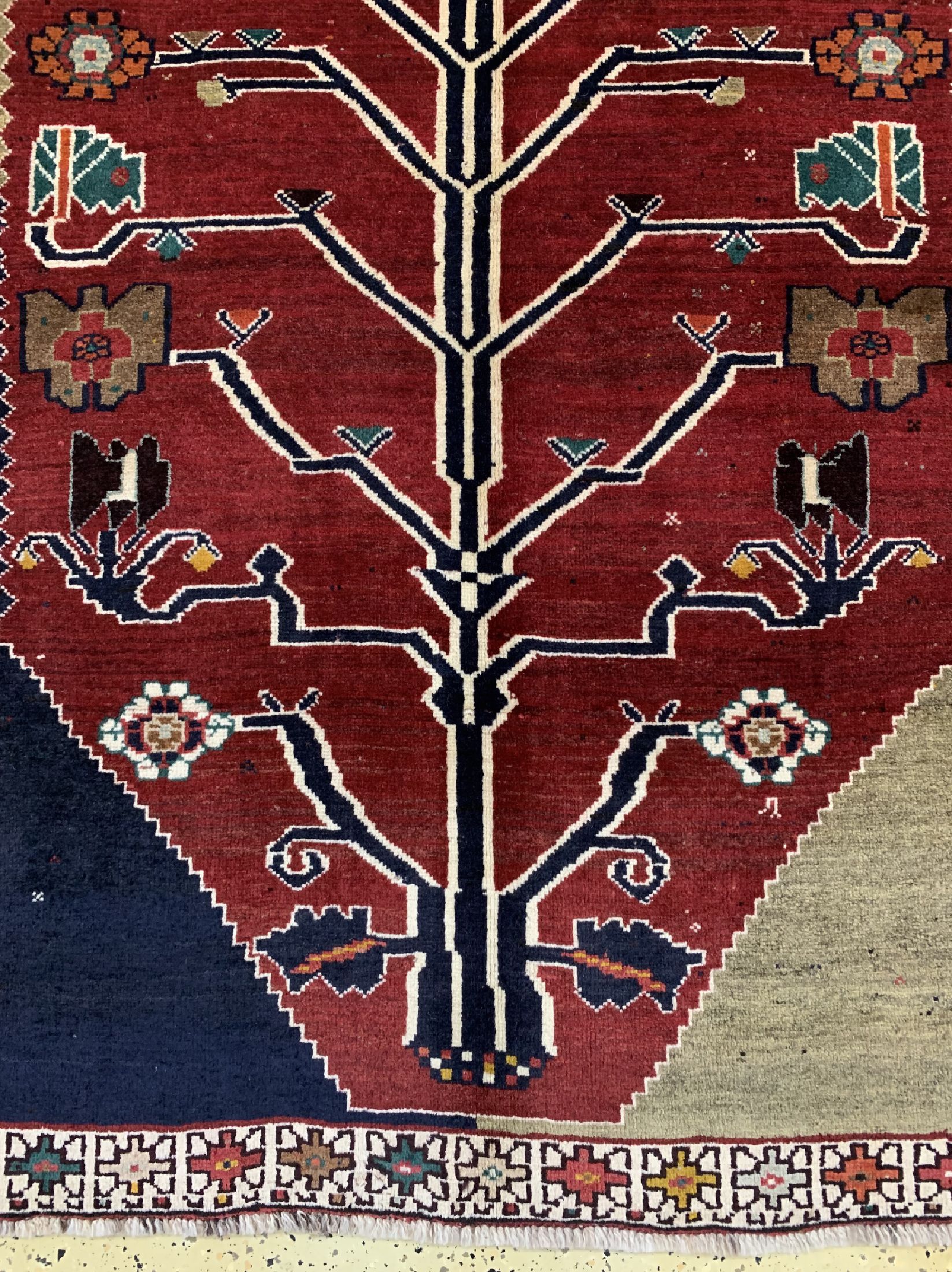 Detail b: Ghaschgai Kashkuli fein, Persien, um 1960, Wolle auf Wolle, ca. 177 x 105 cm, EHZ: 1-2