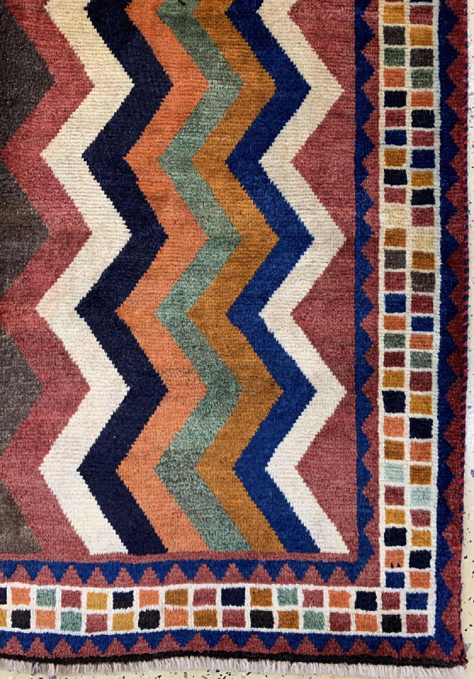Detail a: Ghaschgai Gabbeh, Persien, um 1960, Wolle auf Wolle, ca. 202 x 133 cm, EHZ: 1-2