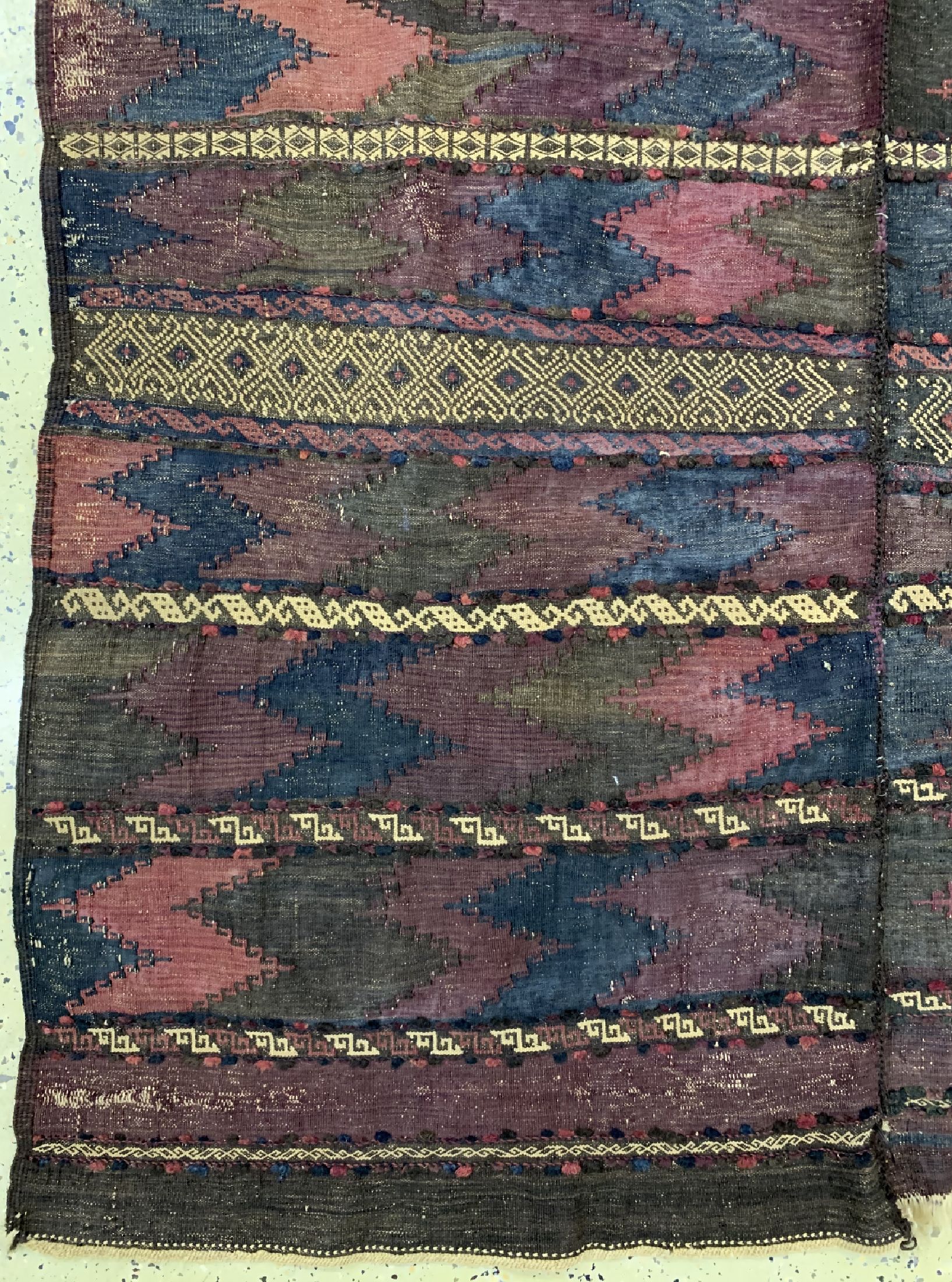 Detail b: Belutsch Kelim antik, Afghanistan, 19.Jhd, Wolle auf Wolle, ca. 257 x 157 cm, EHZ: 3 (2 Bahnig)