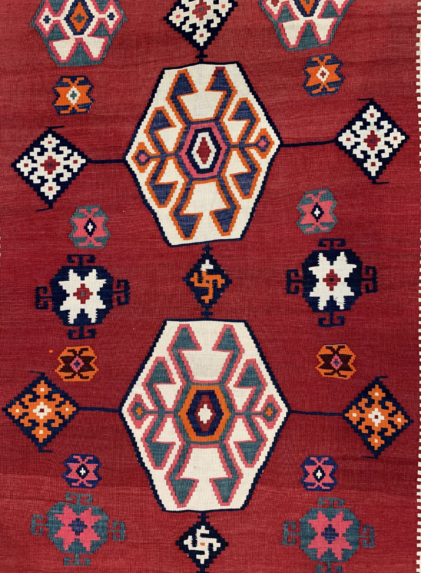 Detail c: Ghaschgai Kelim, Persien, um 1950, Wolle auf Wolle, ca. 287 x 151 cm, EHZ: 1-2