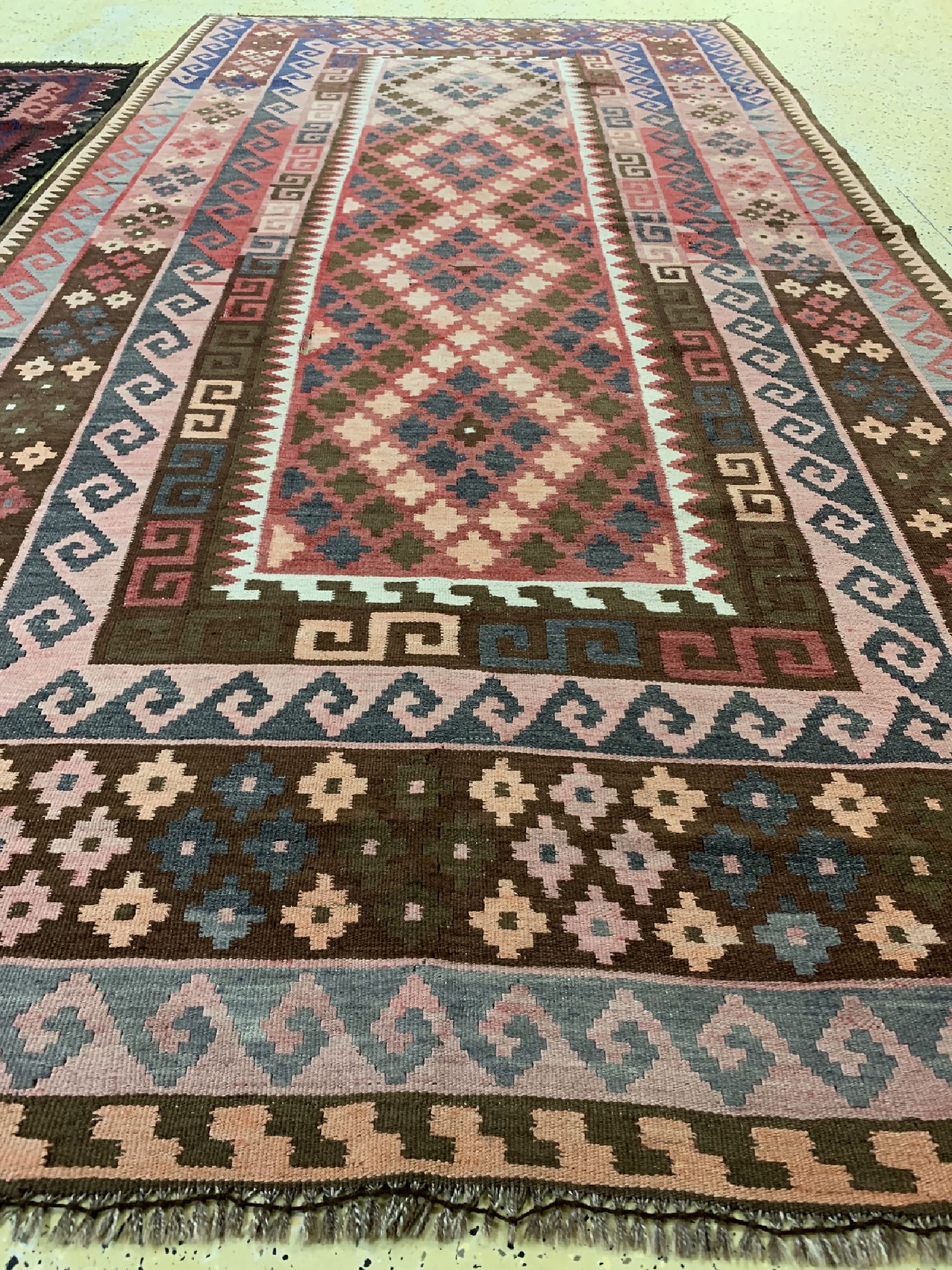 Detail b: 2 Lots Maymaneh Kelim, Afghanistan, um 1960, Wolle auf Wolle, ca. 290 x 150 cm & ca. 213 x 144 cm, EHZ: 2-3