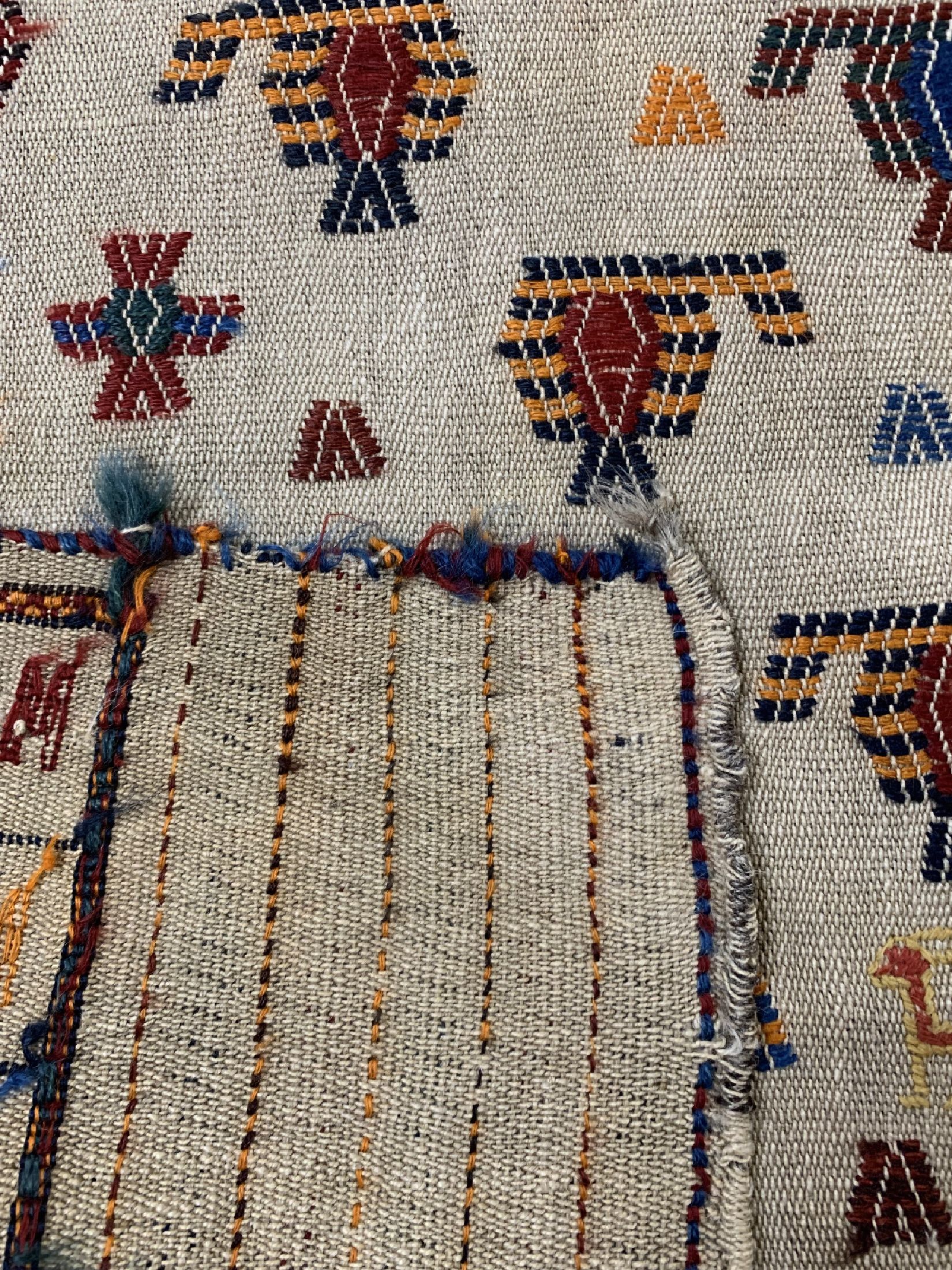 Detail f: Ghaschgai Shaddah, Persien, um 1930, Wolle auf Wolle, ca. 320 x 141 cm, EHZ: 3