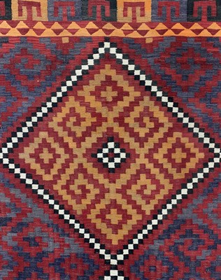 26710251b - Uzbek Kilim, Uzbekistan, approx. 50 years, wool on wool, approx. 376 x 212 cm, condition: 2. Rugs, Carpets & Flatweaves