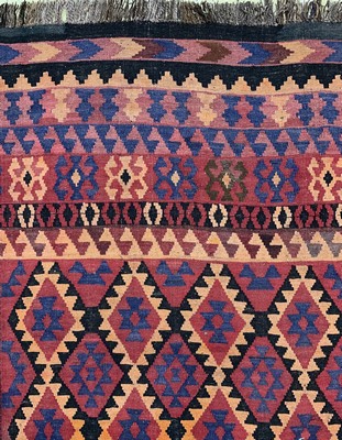 26710268b - Uzbek Kilim, Uzbekistan, approx. 50 years, wool on wool, approx. 293 x 205 cm, condition:1-2. Rugs, Carpets & Flatweaves