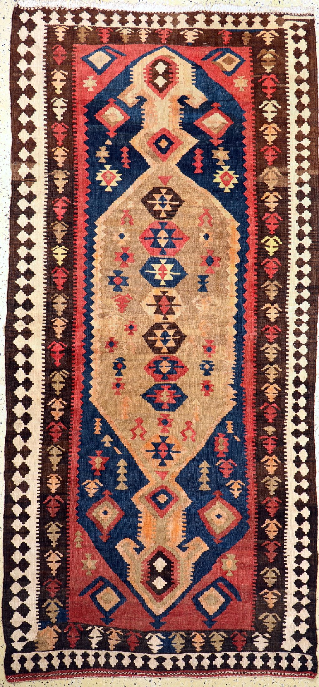 Bachtiar Kelim, Persien, um 1930, Wolle aufBaumwolle, ca. 279 x 130 cm, EHZ: 2