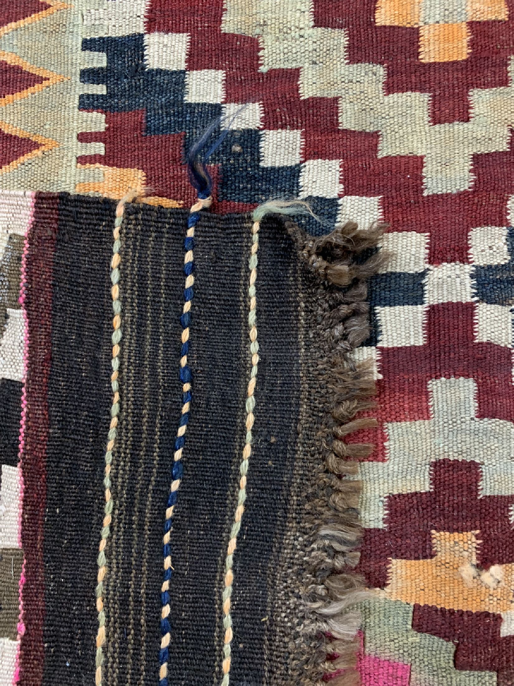 Detail f: Ersari Kelim antik, Afghanistan, um 1910/1920, Wolle auf Wolle, ca. 420 x 207 cm, EHZ: 2(restauriert)
