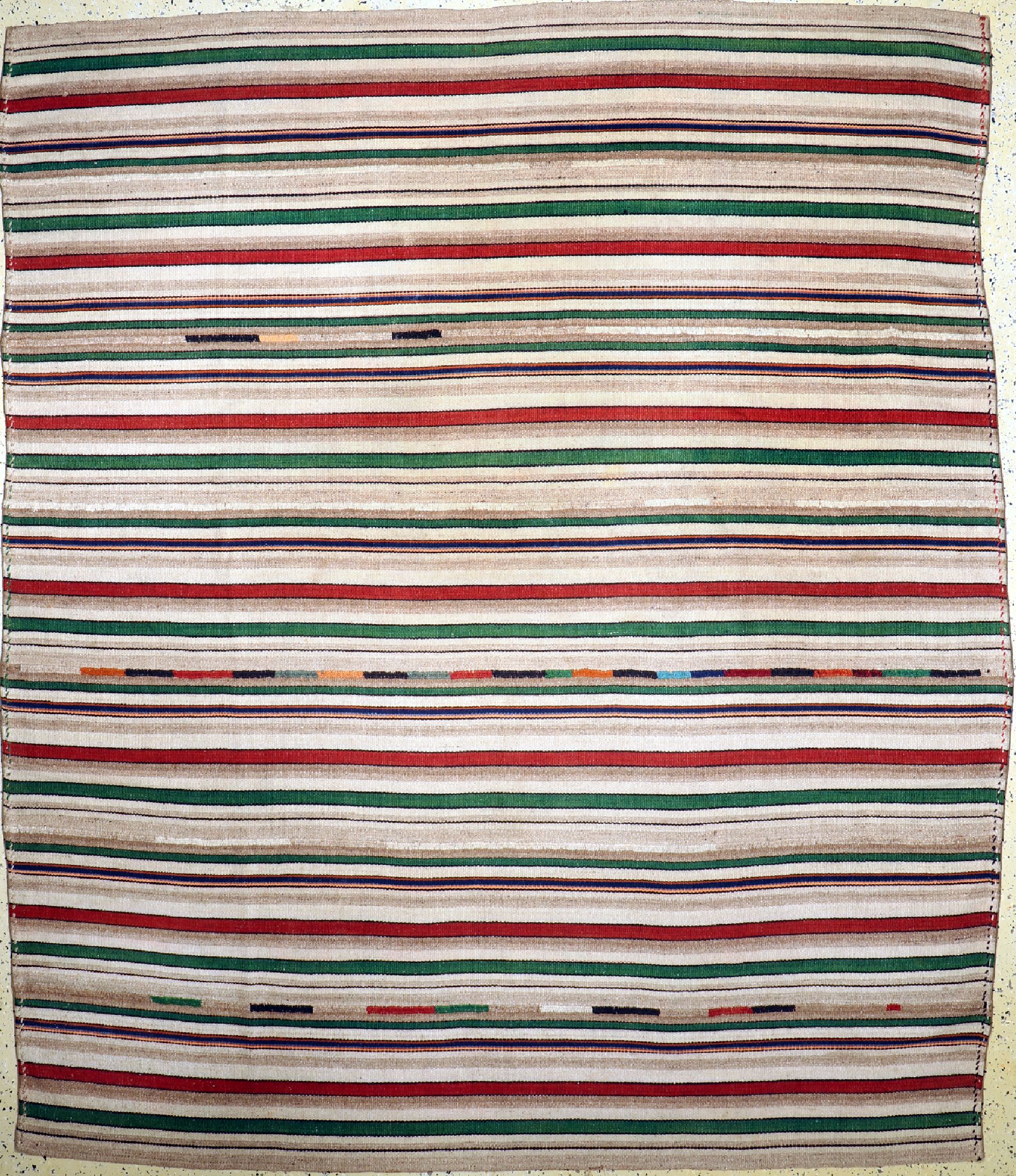 Ghaschgai Nomaden Djajim, Persien, um 1930/1940, Wolle auf Wolle, ca. 300 x 260 cm, EHZ: 2