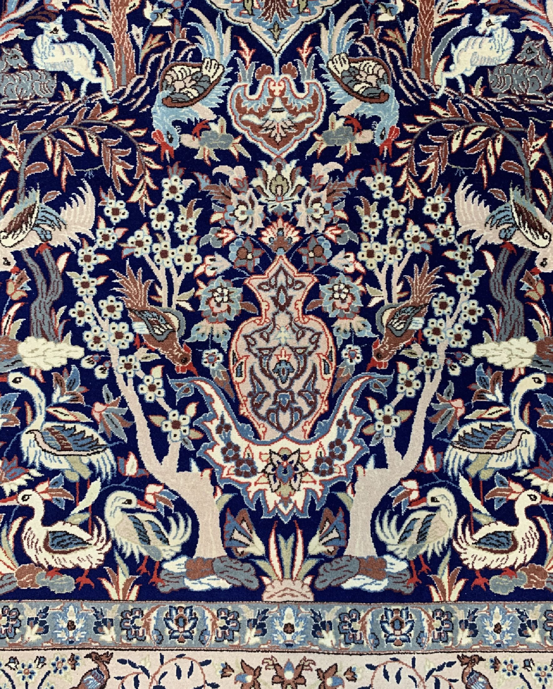 Detail b: Esfahan fein, Persien, um 1950, Korkwolle auf Seide, ca. 172 x 105 cm, ca. 1,0 Mio. Kn/qm, EHZ: 1-2
