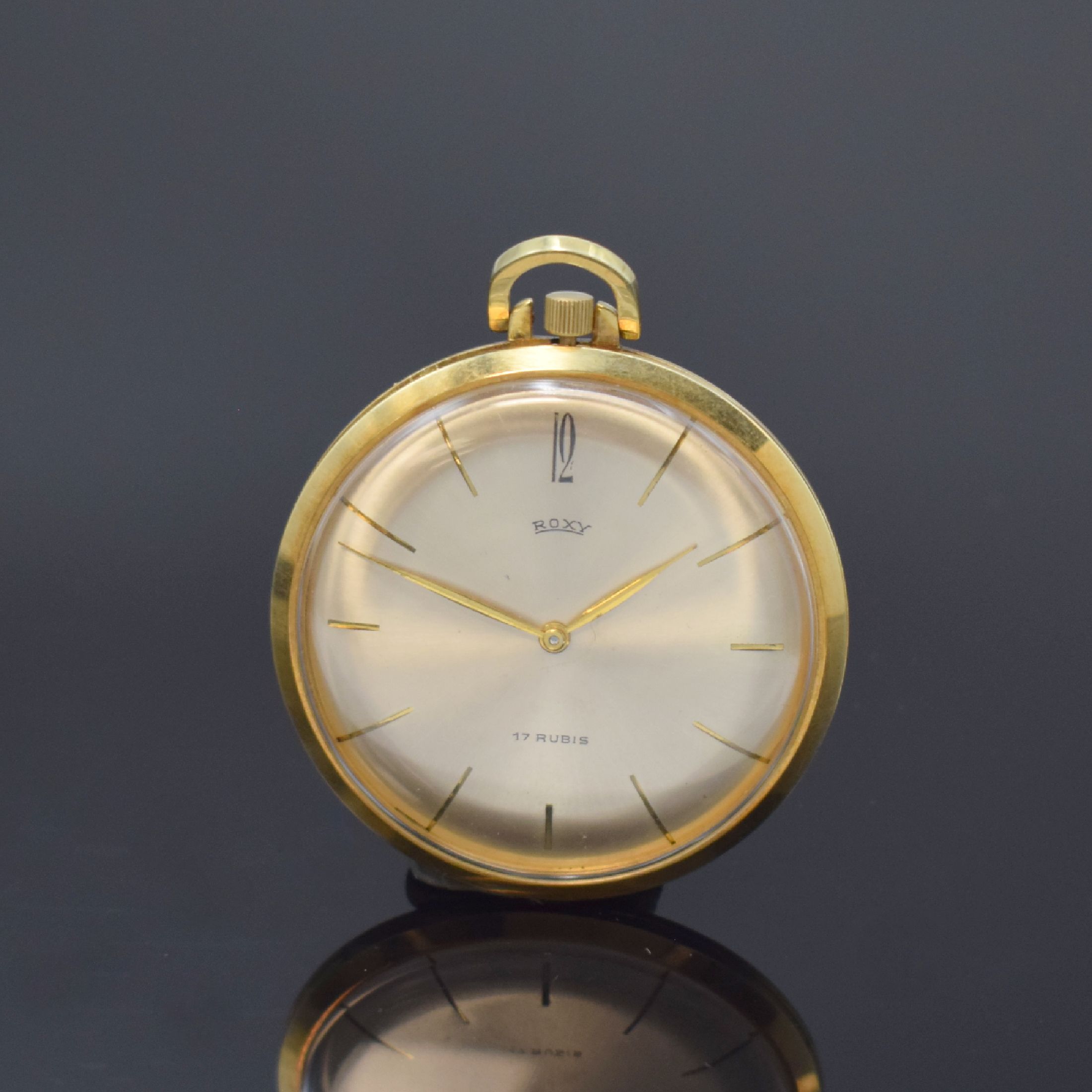 ROXY Frackuhr in GG 585/000, Schweiz um 1960, Handaufzug, 2-teil. gedr. Gehäuse, silb. Zifferbl. m. gold. Std.-Ind., gold. Zeiger, Kal. AS 1130, D. ...