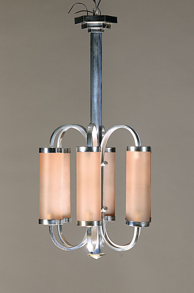 Deckenlampe, Art-Deco, 30/40er Jahre, Frankreich, verchromtes Metall, 6 Brennstellen, leicht rosefarbene mattierte Glaszylinder, Funktion nicht ...
