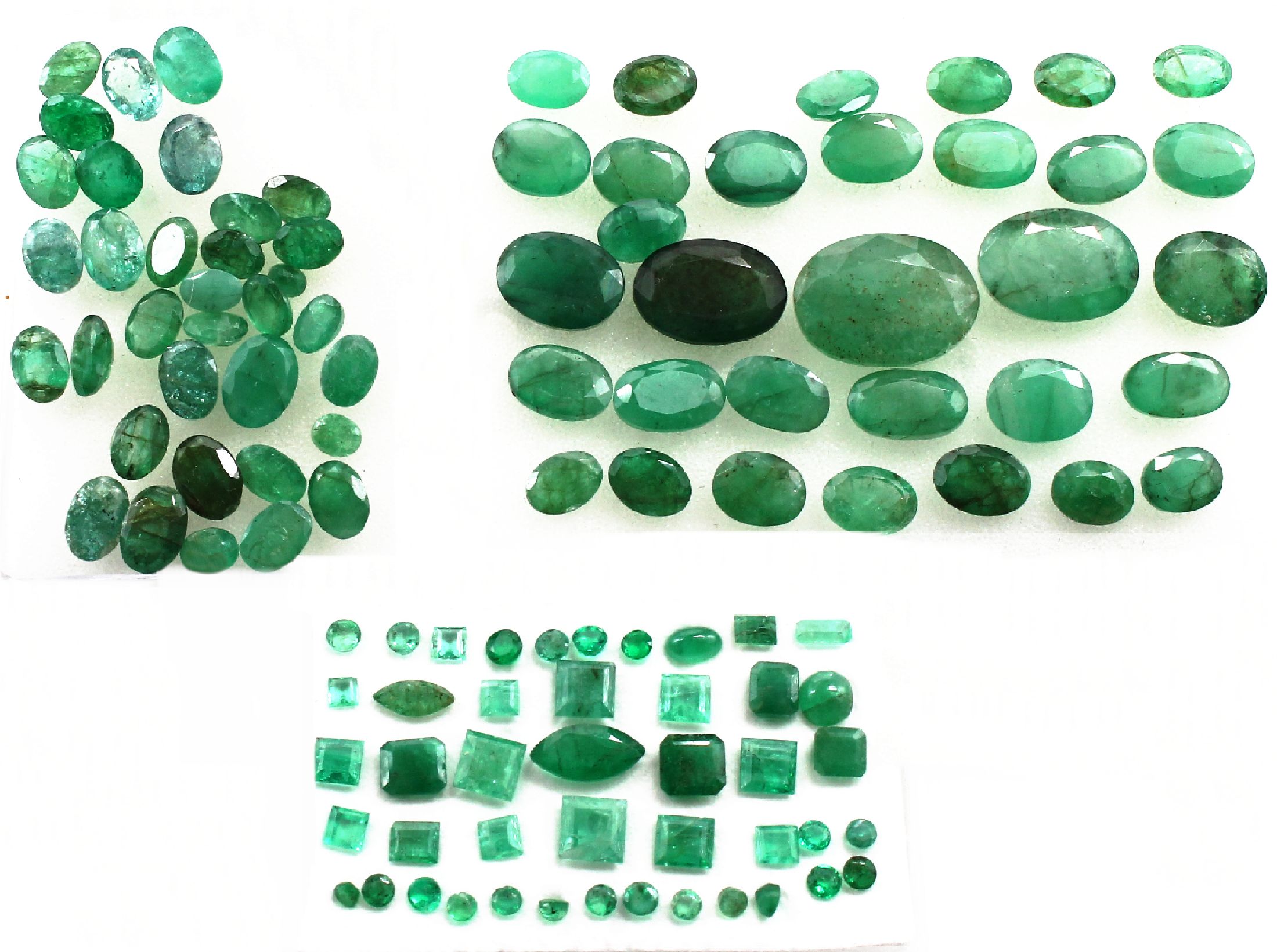 Lot lose Smaragde zus. ca. 111.50 ct, versch. Größen, Formen und Qualitäten