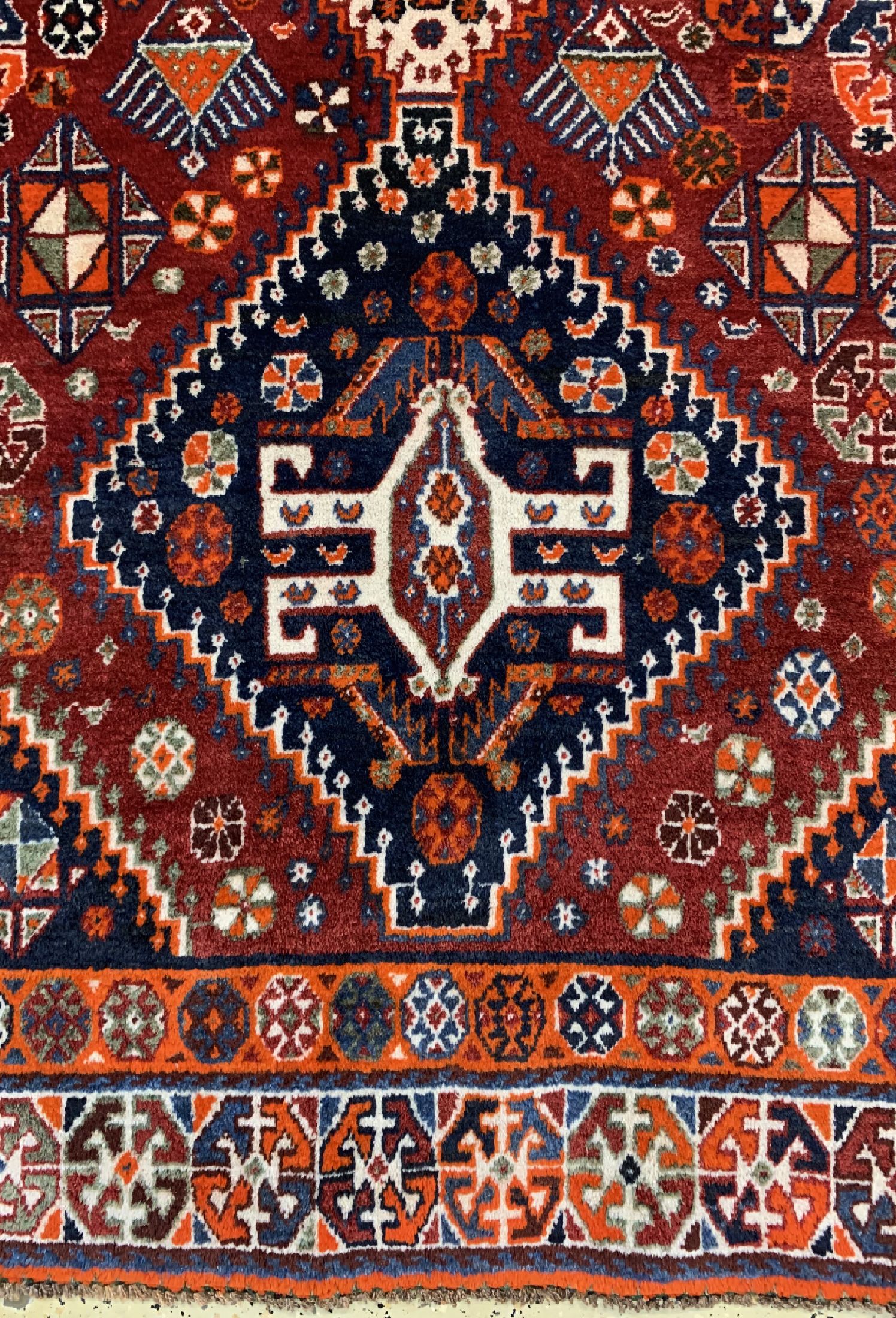 Detail b: Gashgai, Persien, ca. 50 Jahre, Wolle auf Wolle, ca. 210 x 133 cm, EHZ: 2