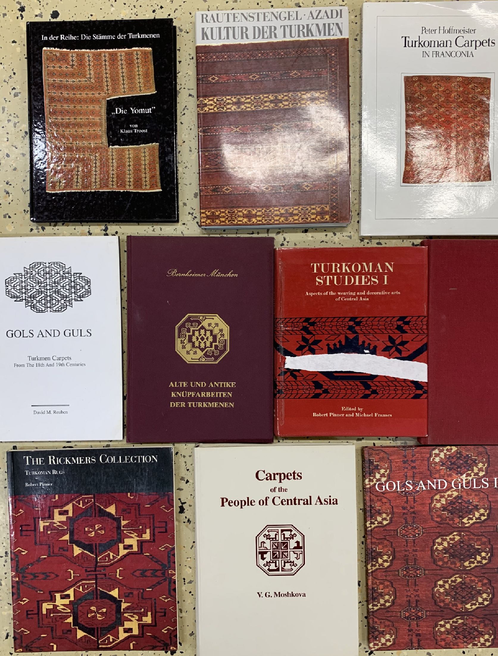 Detail b: 16 lots, Fachliteratur Turkmenen , guter Zustand.
