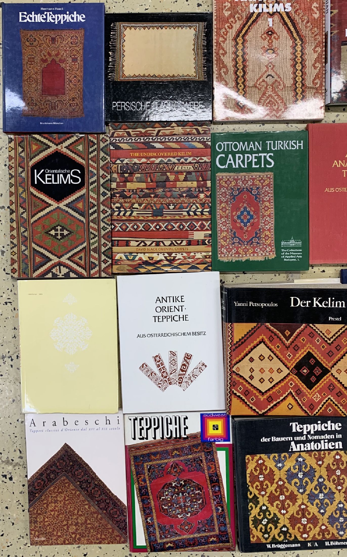 Detail b: 20 lots Teppichliteratur Anatolien , guter Zustand.