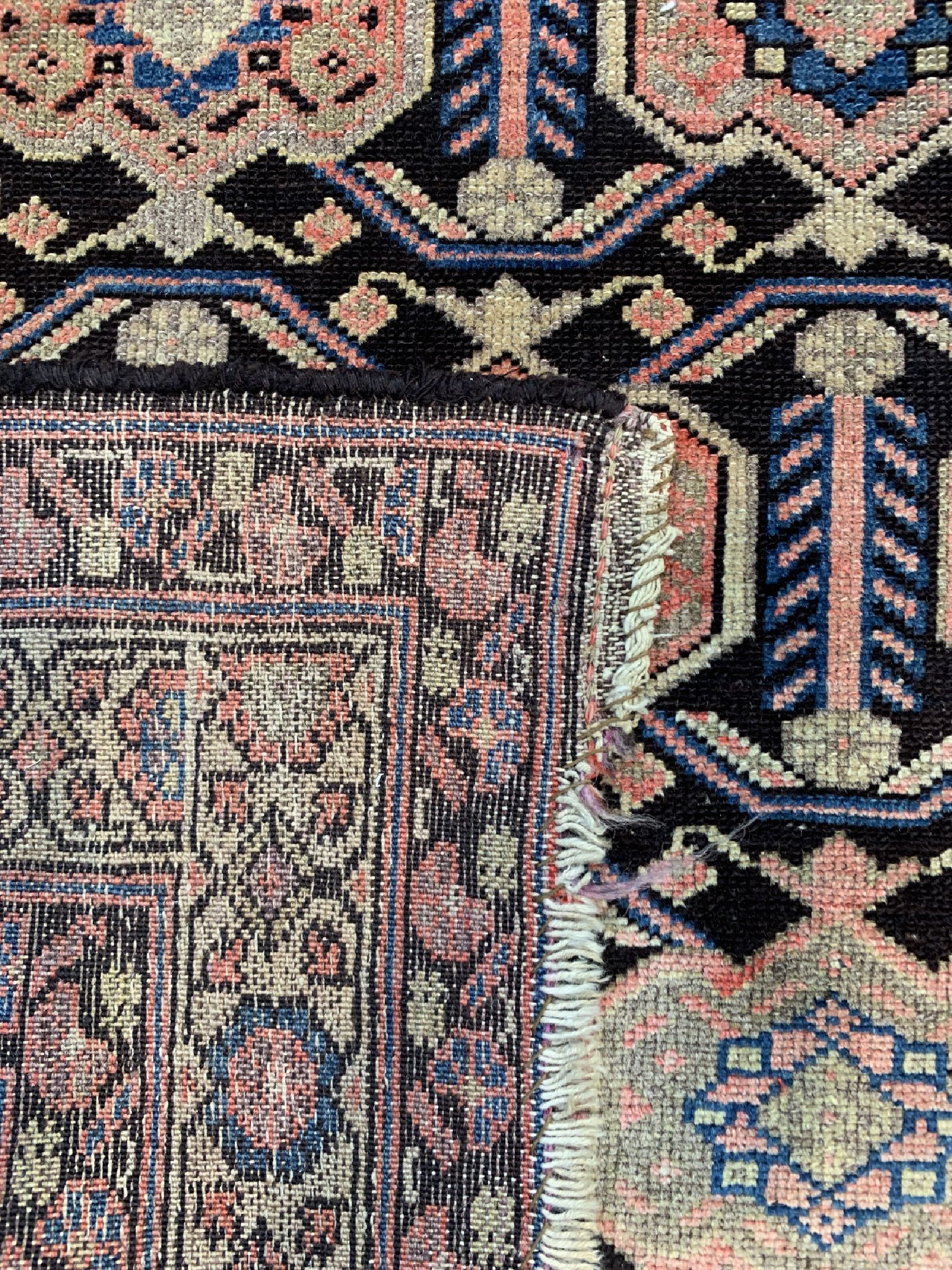 Detail d: Antiker Malayer, Persien, 19.Jhd, Wolle aufBaumwolle, ca. 200 x 130 cm, EHZ: 3-4