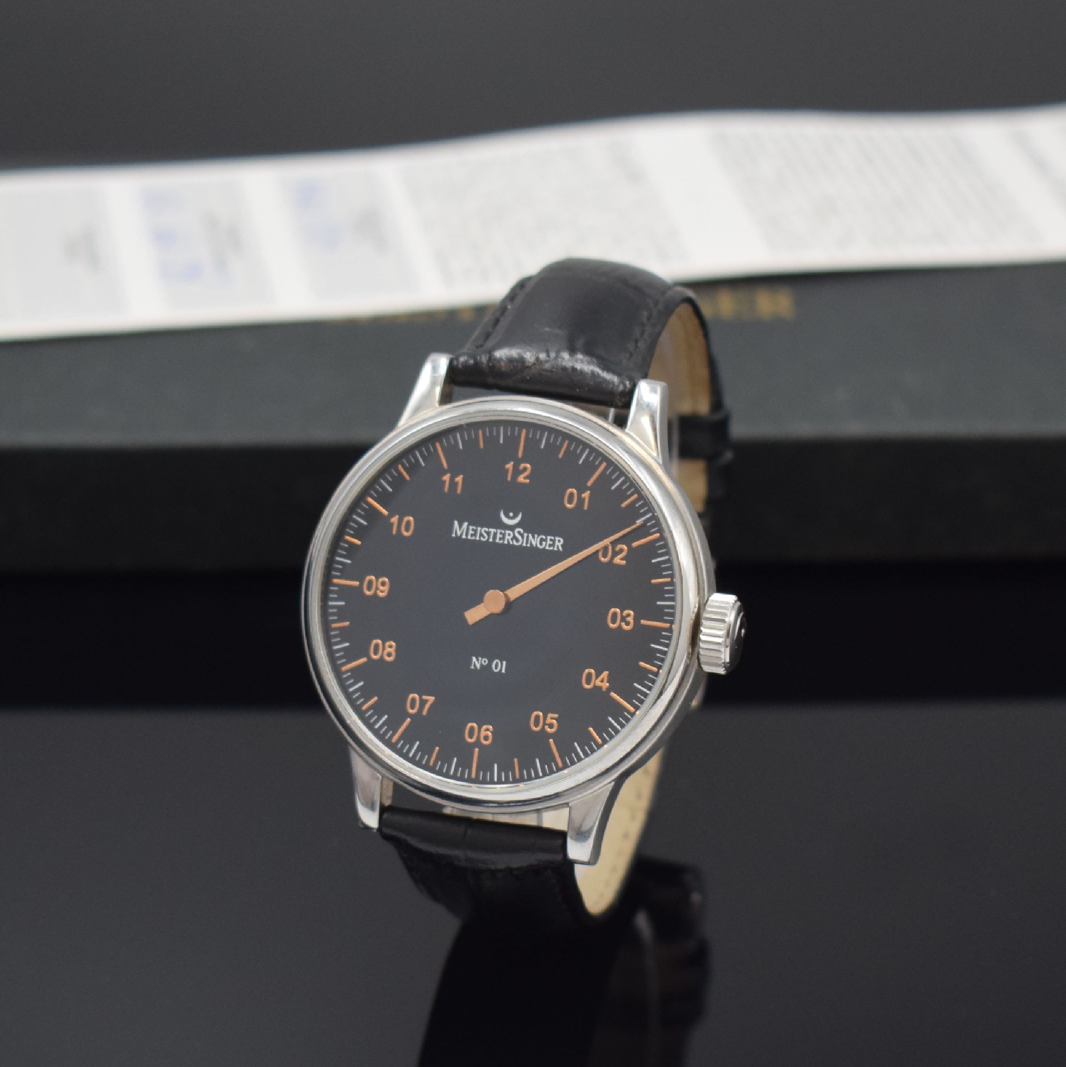 MEISTERSINGER No 1 Herrenarmbanduhr in Stahl, Schweiz verk. lt. beil. Garantie 12/2008, Handaufzug, beids. vergl. Geh., Boden verschr., orig. ...