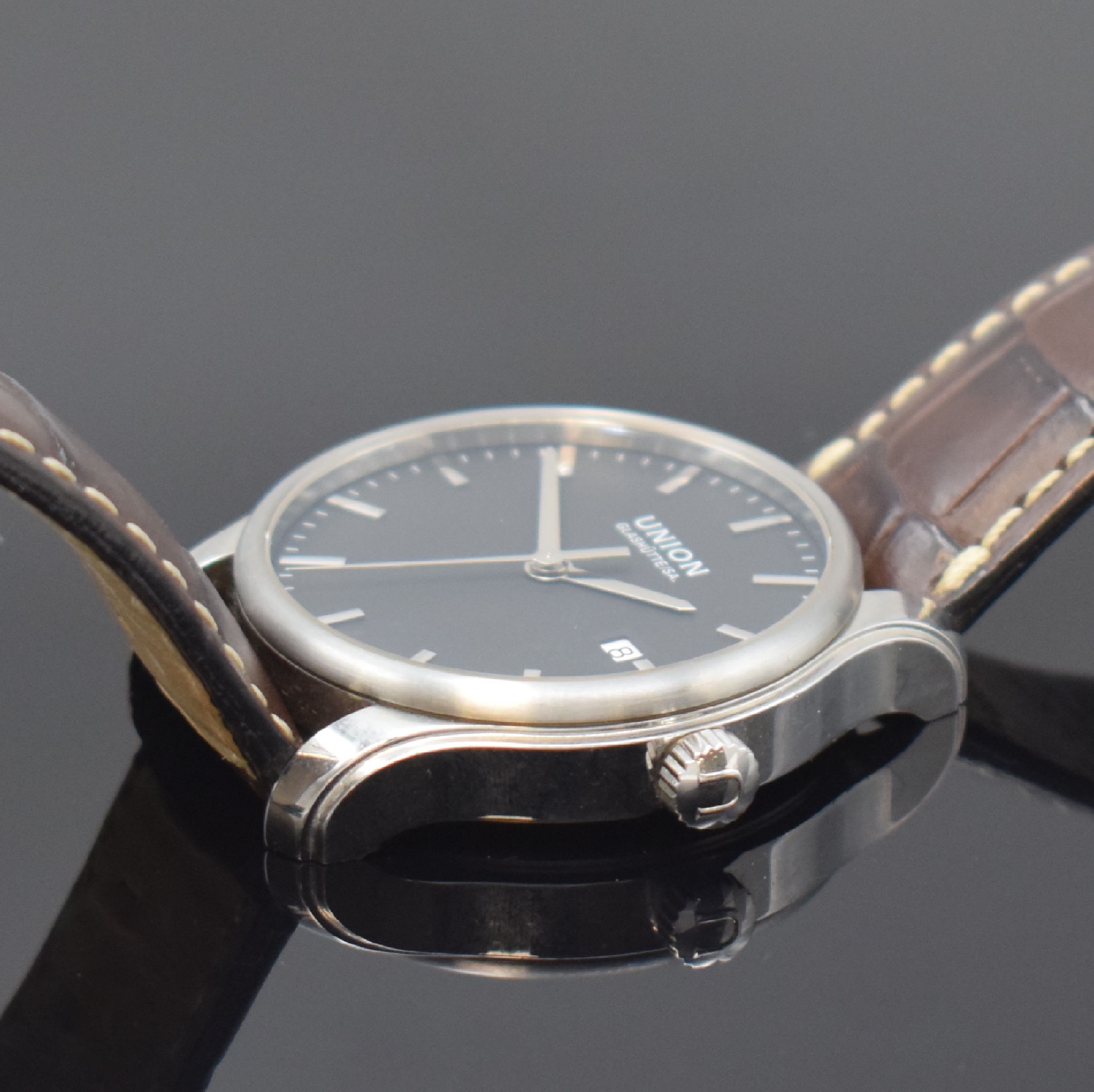 Detail c: UNION GLASHÜTTE Herrenarmbanduhr Modell Viro Date Referenz D001.407.A, Deutschland um 2010, Automatik, beids. vergl. Edelstahlgeh. inkl. orig. ...