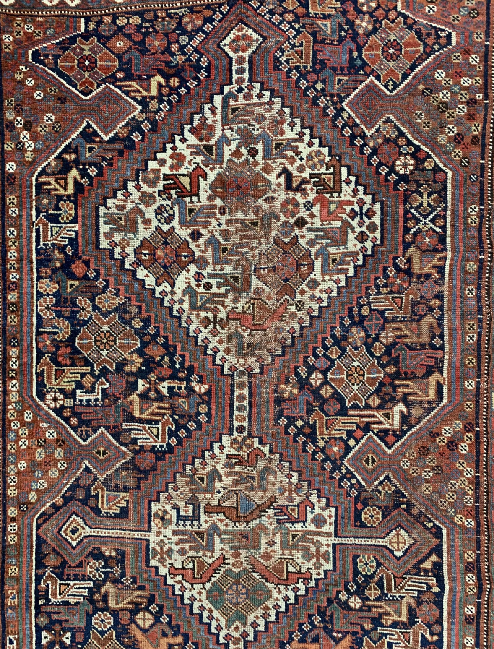 Detail b: Antiker Khamseh, Persien, 19.Jhd, Wolle aufWolle, ca. 288 x 155 cm, EHZ: 3