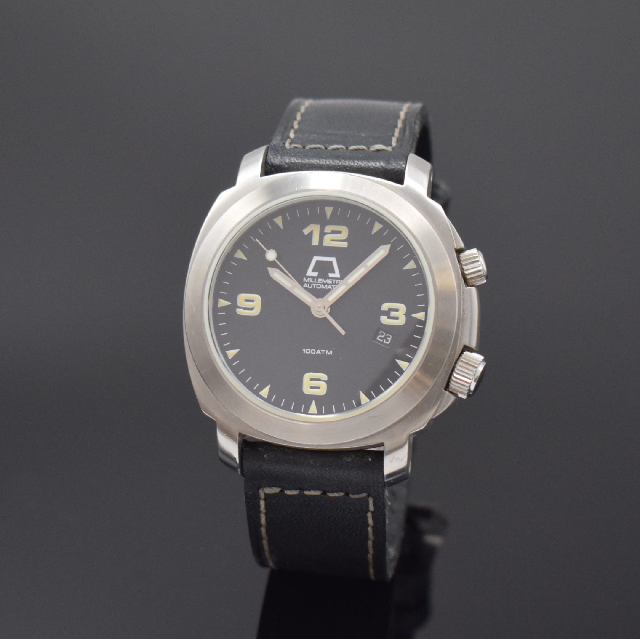 ANONIMO Millemetri Trilogeo auf 210 Stück limitierte Herrenarmbanduhr in Stahl, Italien um 2002, Automatik, Boden u. Krone verschr., Lederband m. ...