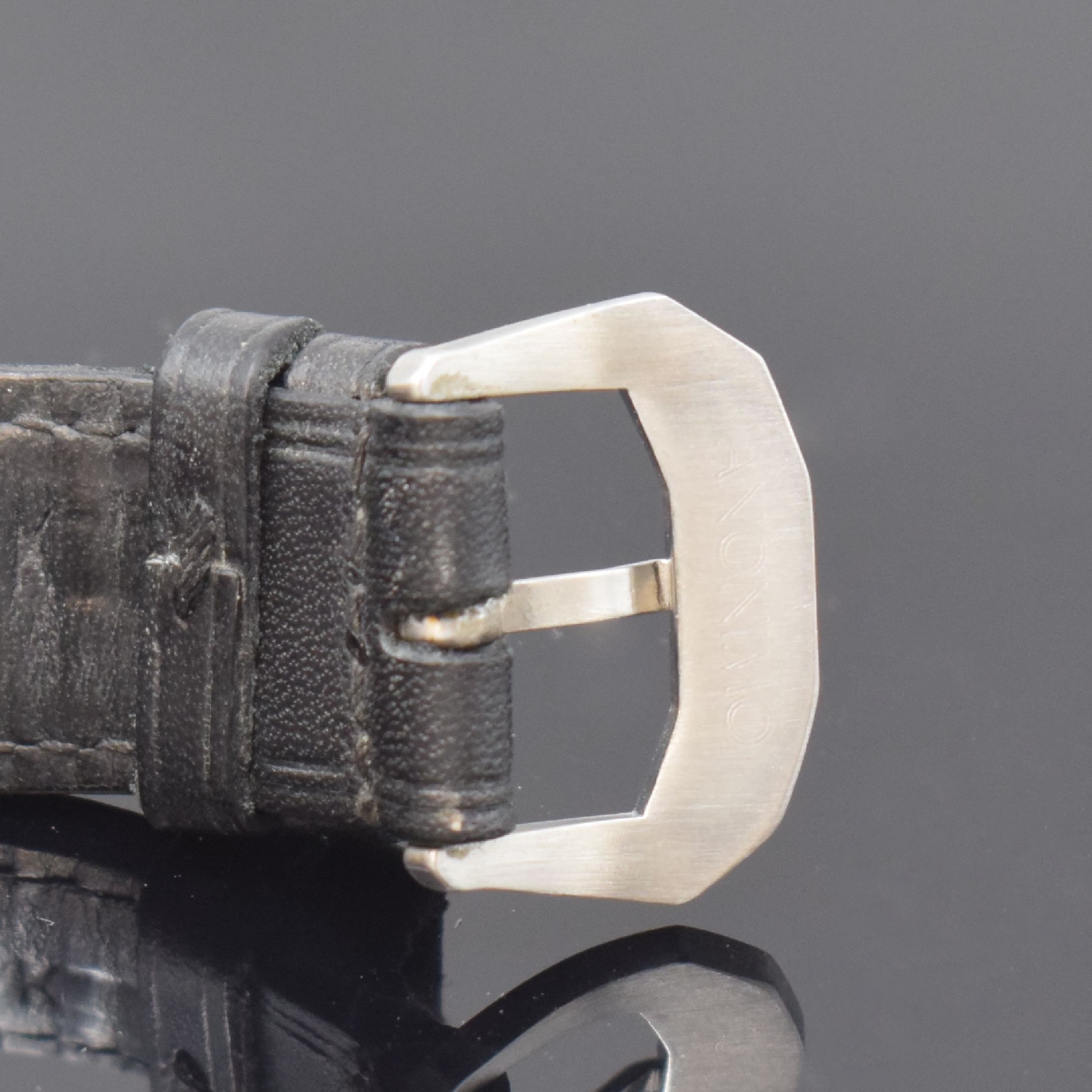 Detail c: ANONIMO Millemetri Trilogeo auf 210 Stück limitierte Herrenarmbanduhr in Stahl, Italien um 2002, Automatik, Boden u. Krone verschr., Lederband m. ...