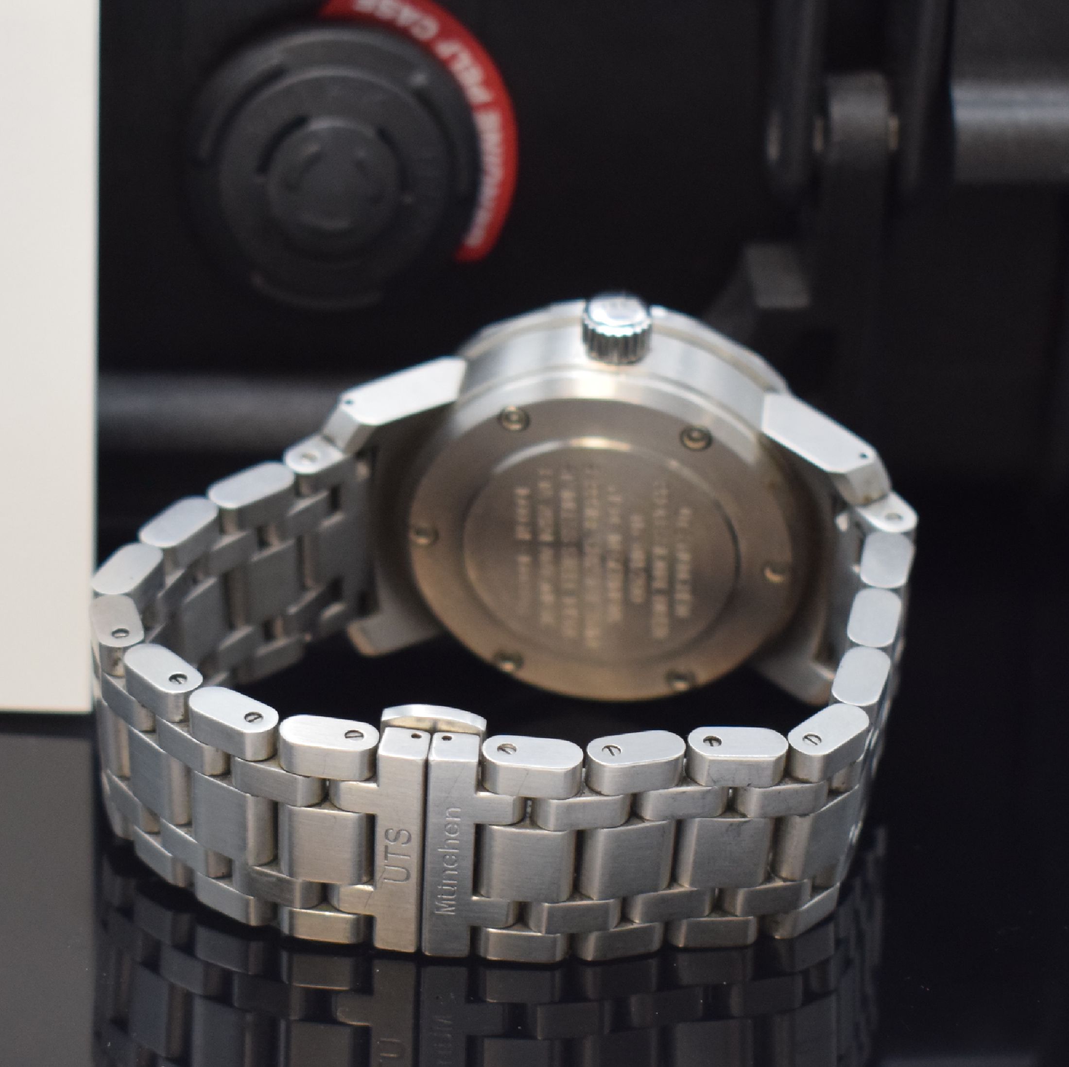 Detail b: UTS MÜNCHEN auf 200 Stück limitierte Taucheruhr Modell Professional Diver, Deutschland verk. lt. beil. Garantie 10/2005, Automatik, Edelstahl inkl. ...