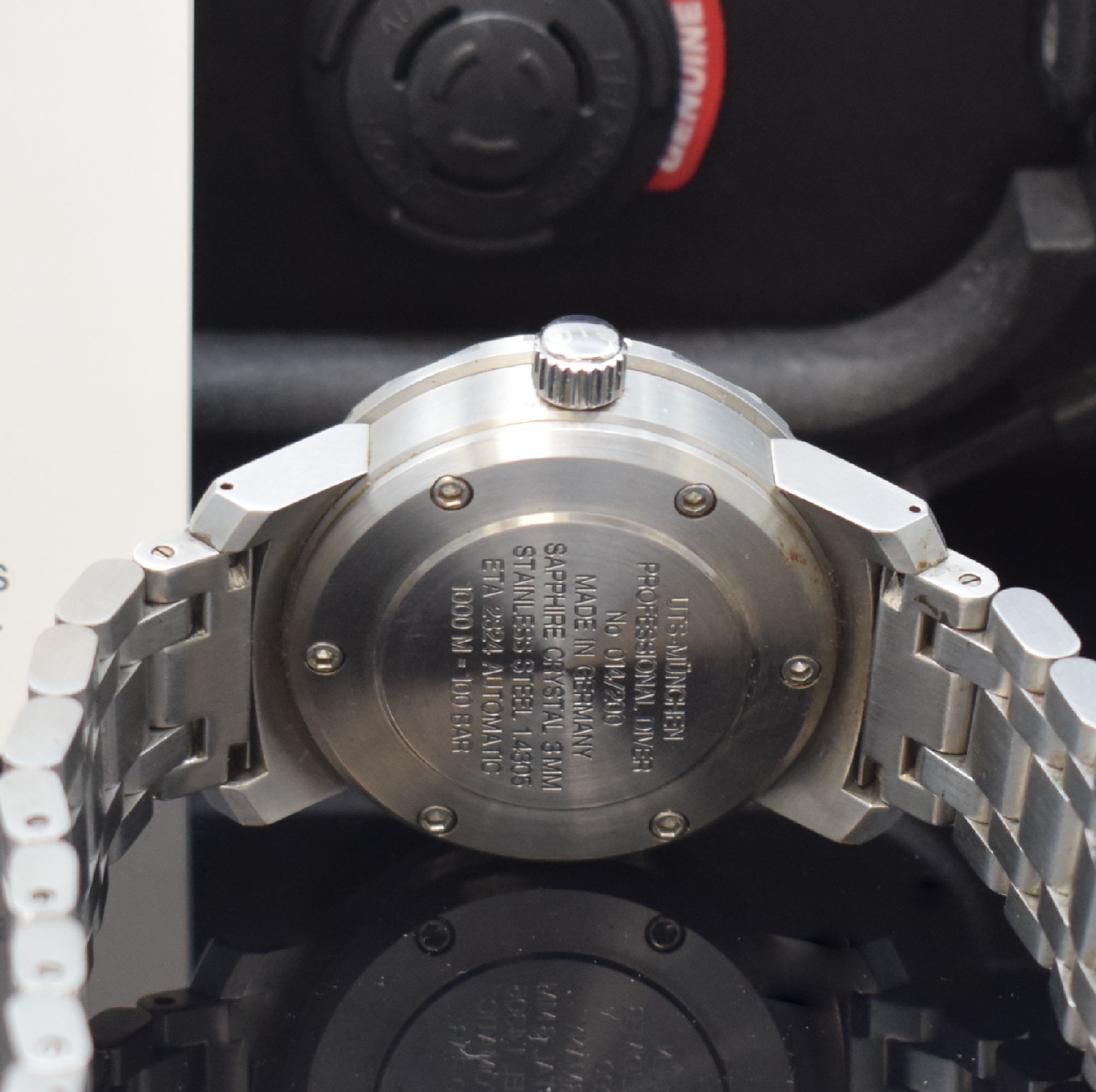 Detail d: UTS MÜNCHEN auf 200 Stück limitierte Taucheruhr Modell Professional Diver, Deutschland verk. lt. beil. Garantie 10/2005, Automatik, Edelstahl inkl. ...