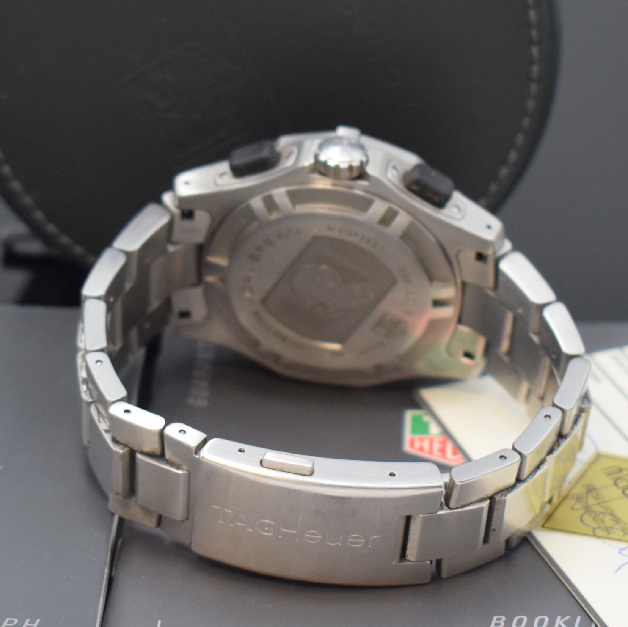 Detail b: TAG HEUER Professional Armbandchronograph Modell Aquagraph Calibre 60 Referenz CN211A,, Schweiz verk. lt. beil. Pap. 07/2009, Automatik, massives ...