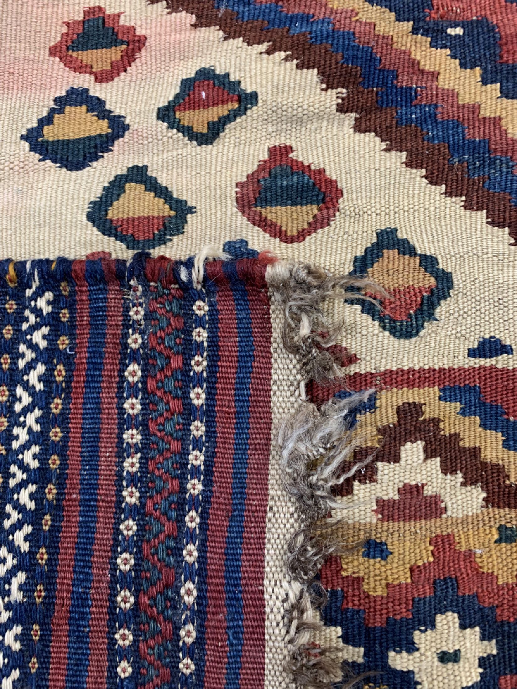 Detail e: Ghaschgai Kelim antik, Persien, um 1900, Wolle auf Wolle, ca. 275 x 186 cm, EHZ: 4