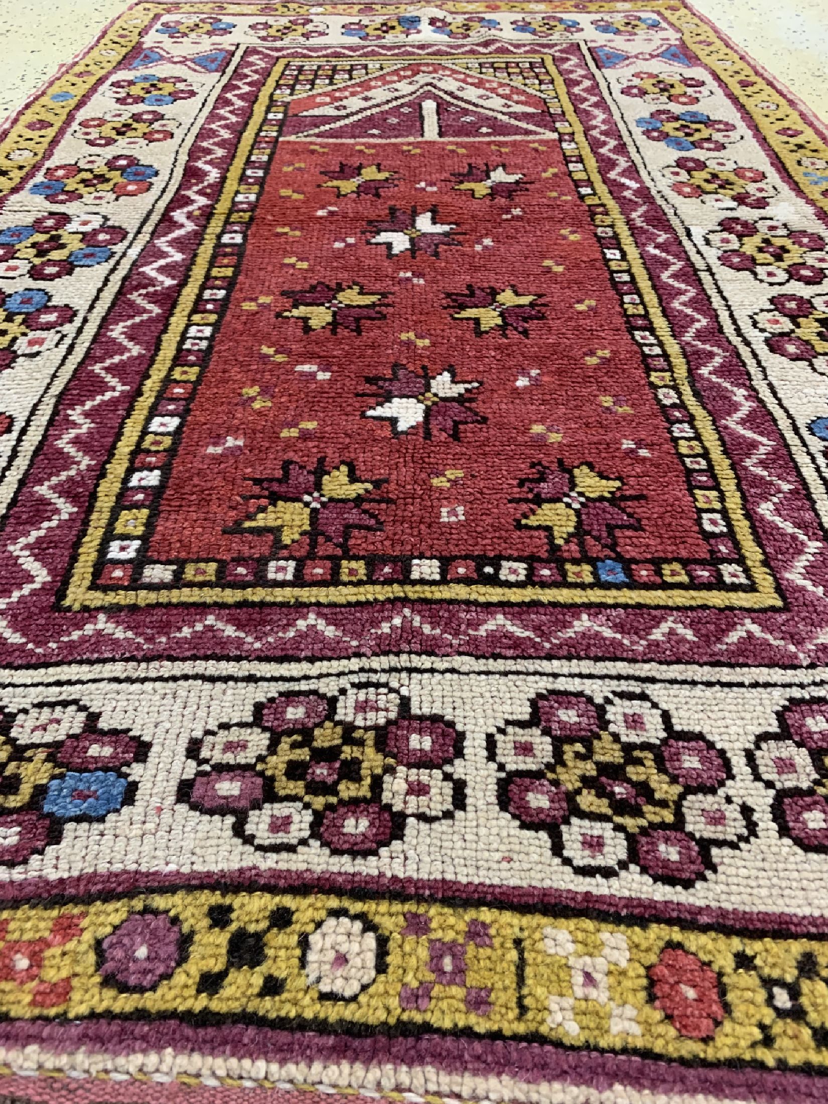 Detail c: Antiker Melas, Türkei, um 1900, Wolle auf Wolle, ca. 155 x 100 cm, EHZ: 2