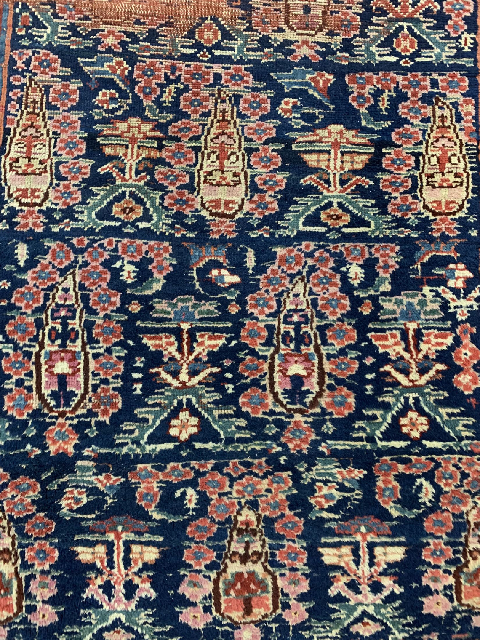 Detail b: Antiker Kordi Dorfteppich, Türkei, 19.Jhd, Wolle auf Wolle, ca. 355 x 88 cm, EHZ: 4