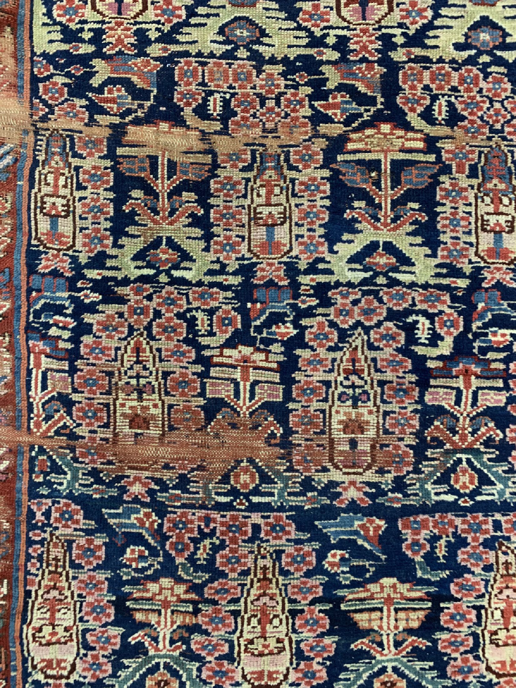 Detail c: Antiker Kordi Dorfteppich, Türkei, 19.Jhd, Wolle auf Wolle, ca. 355 x 88 cm, EHZ: 4