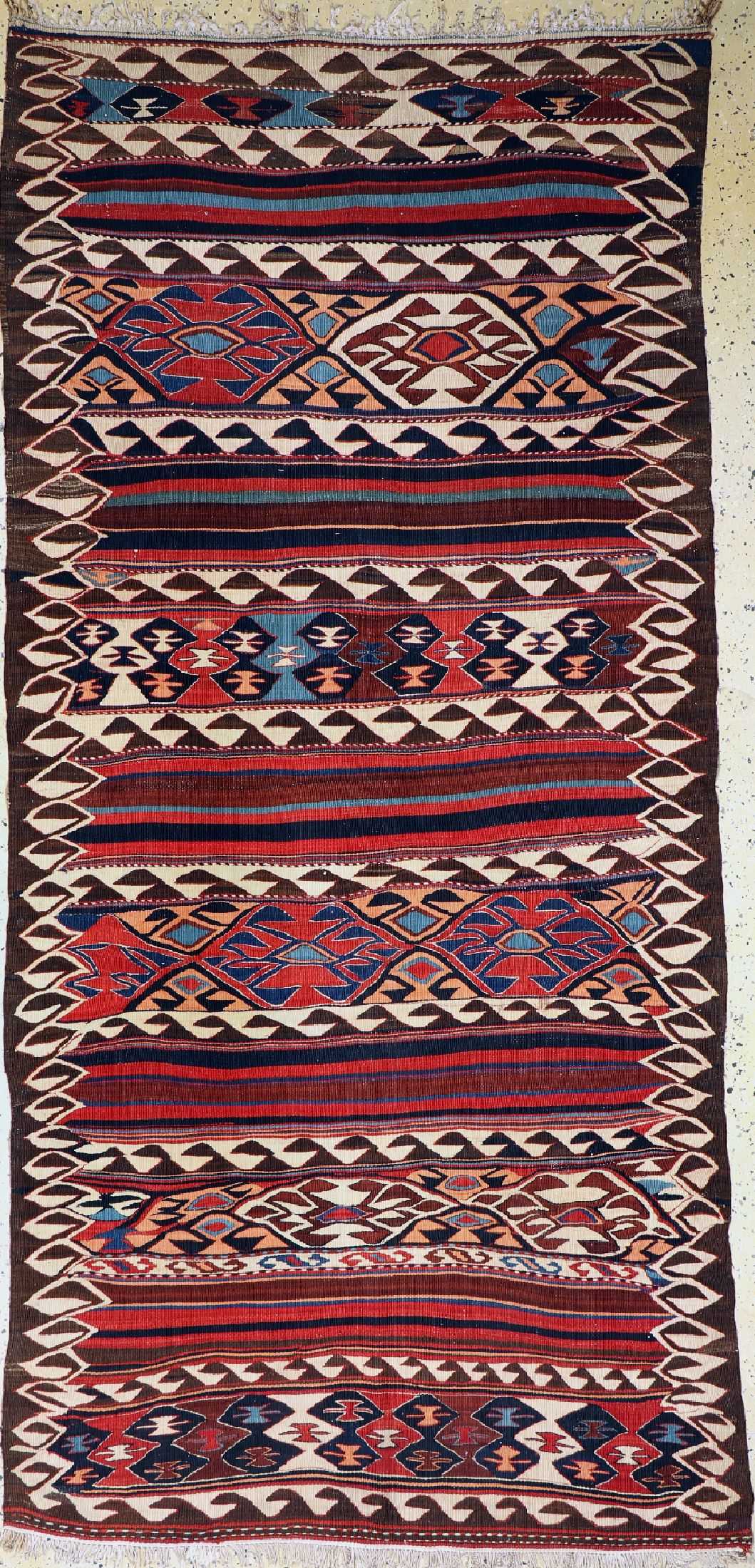 Kordi Kelim, Persien, um 1940, Wolle auf Baumwolle, ca. 280 x 137 cm, EHZ: 2