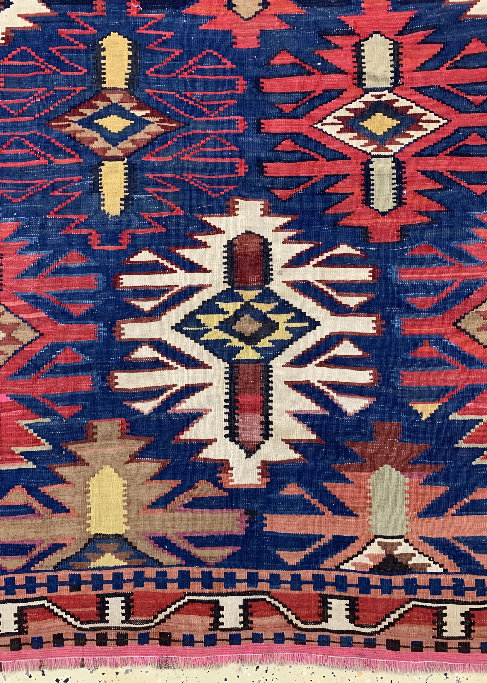 Detail b: Antiker Kuba Kelim, Kaukasus, 19.Jhd, Wolleauf Wolle, ca. 330 x 203 cm, EHZ: 2