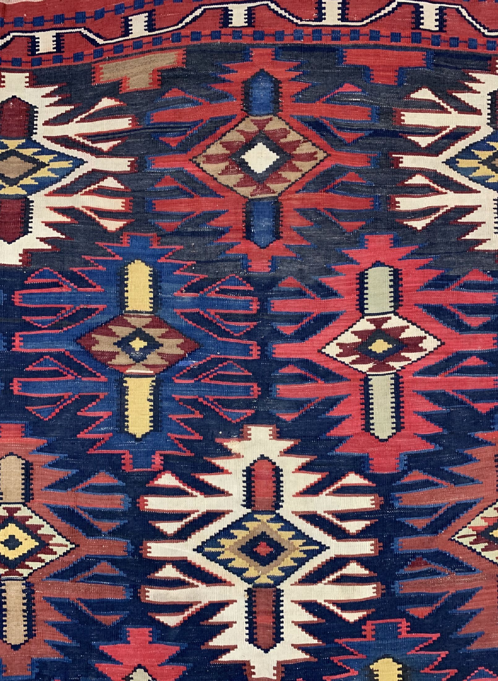 Detail d: Antiker Kuba Kelim, Kaukasus, 19.Jhd, Wolleauf Wolle, ca. 330 x 203 cm, EHZ: 2