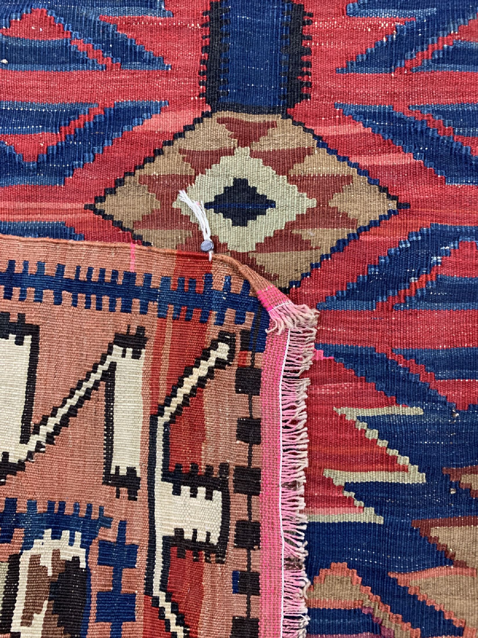 Detail f: Antiker Kuba Kelim, Kaukasus, 19.Jhd, Wolleauf Wolle, ca. 330 x 203 cm, EHZ: 2