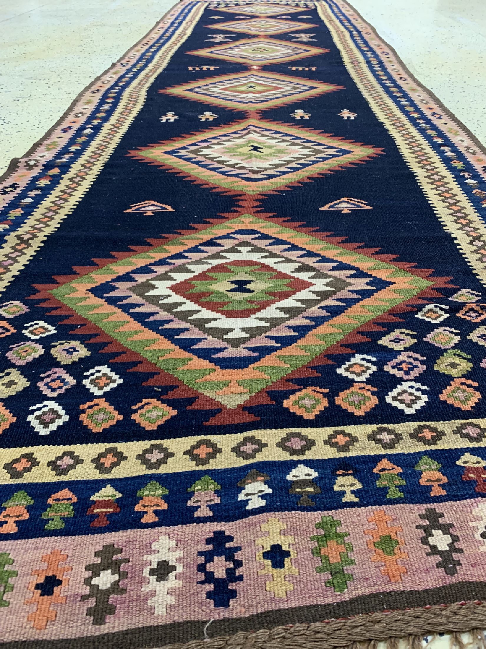 Detail d: Kordi Kelim alt, Persien, um 120/1930, Wolle auf Wolle, ca. 400 x 120 cm, EHZ: 2