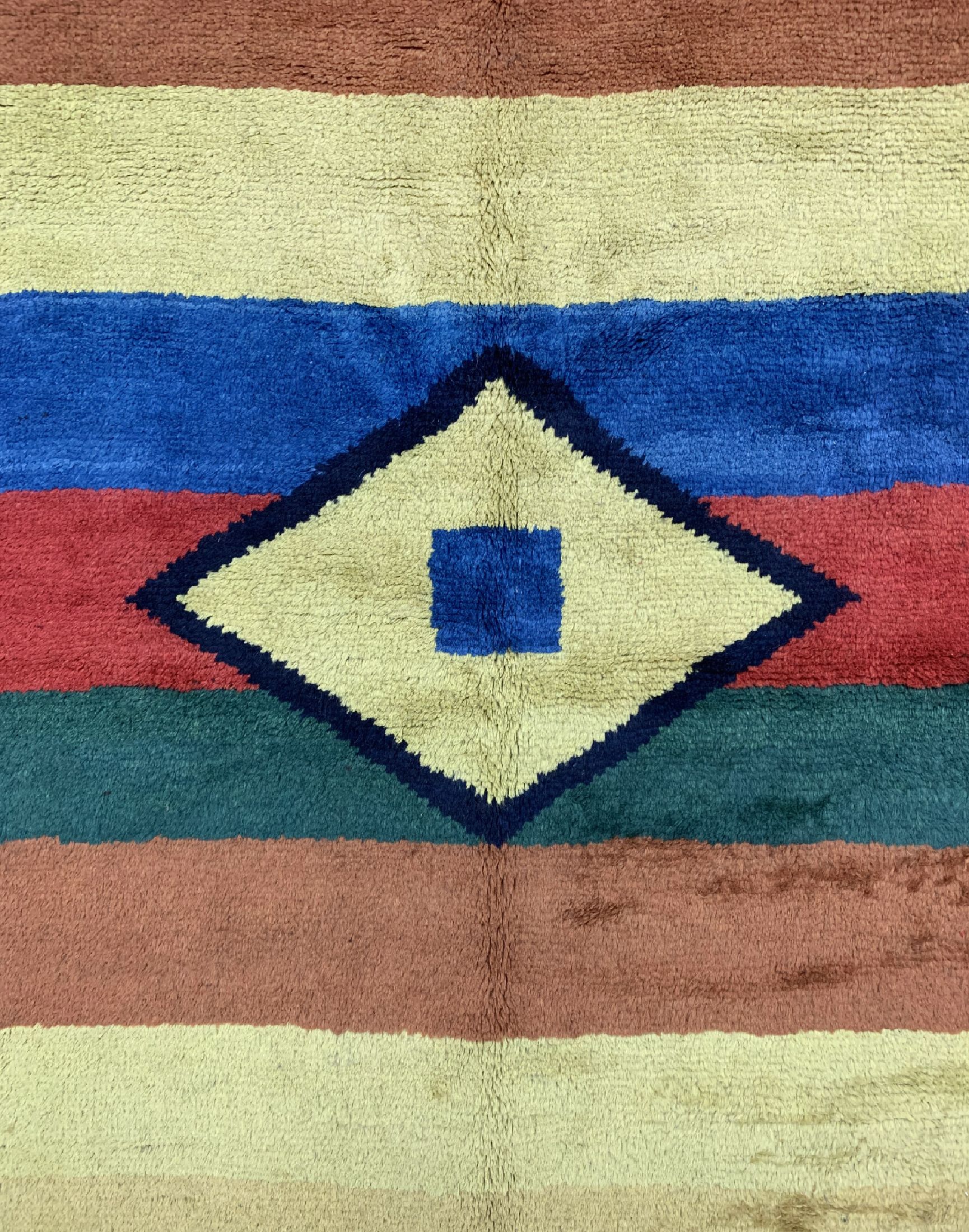 Detail b: Gabbeh alt, Persien, um 1950, Wolle auf Wolle, ca. 205 x 140 cm, EHZ: 2