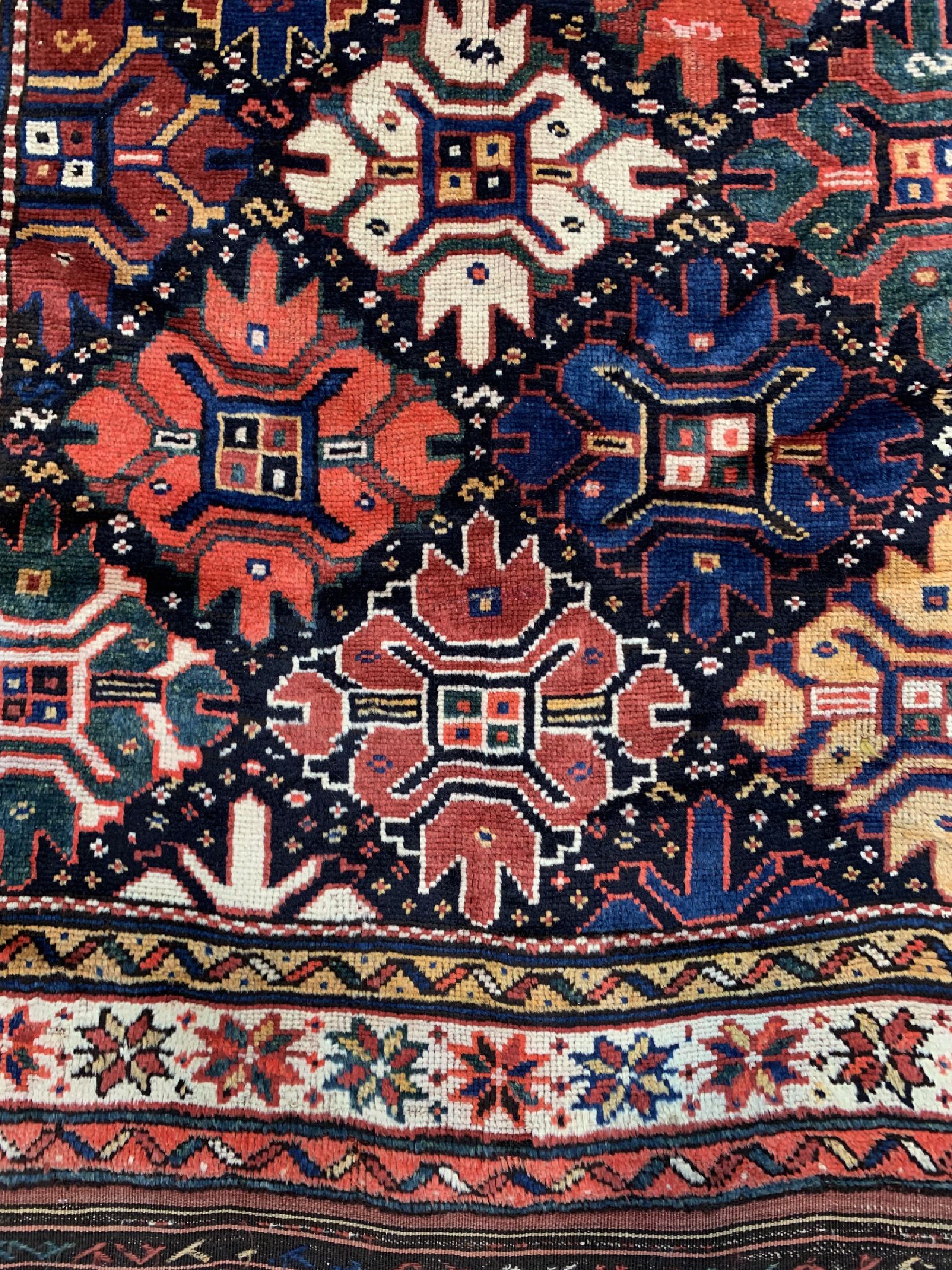 Detail b: Antiker Kordi Dorfteppich, Türkei, um 1900, Wolle auf Wolle, ca. 255 x 122 cm, EHZ: 2-3