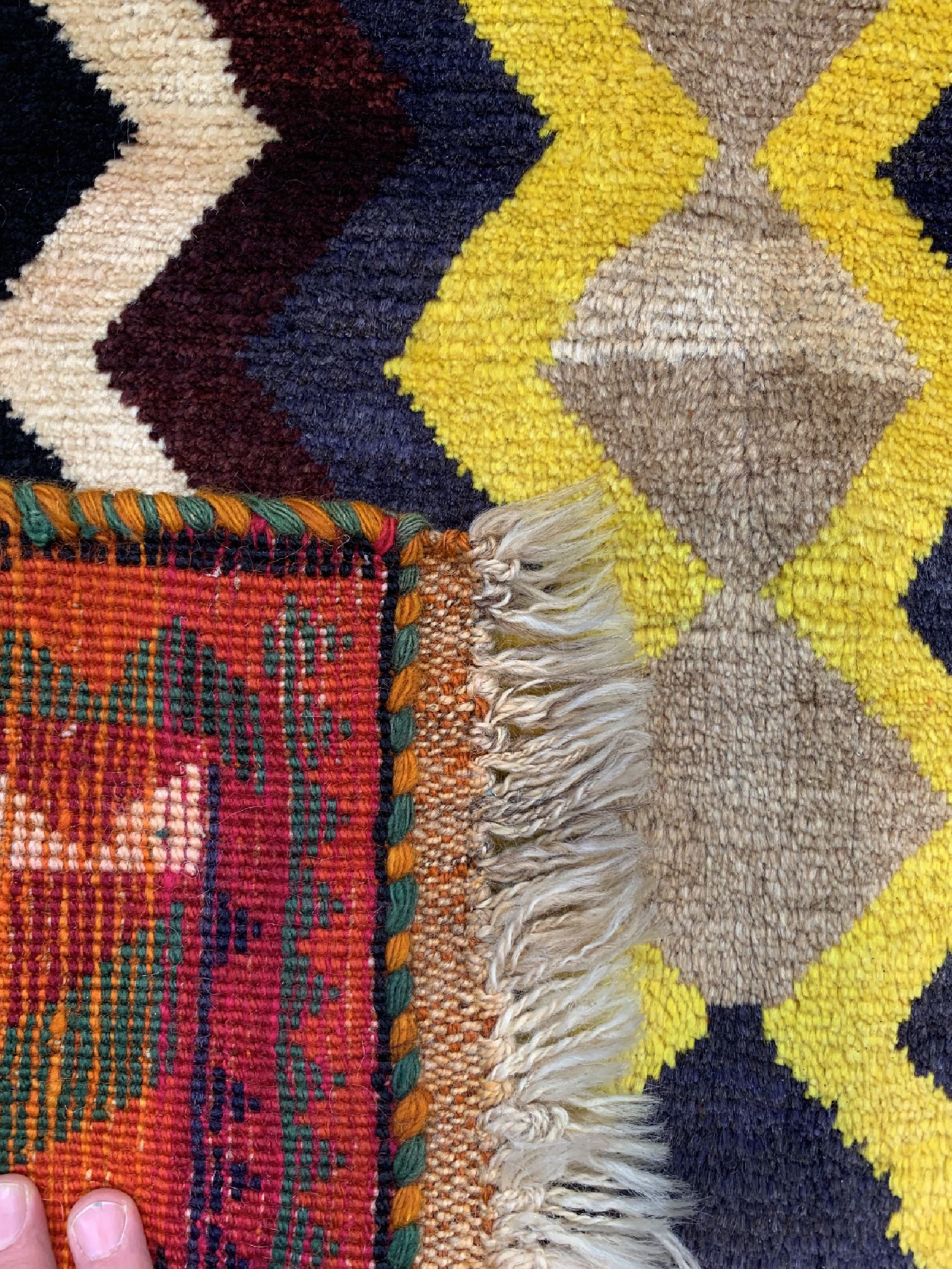 Detail d: Gabbeh alt, Persien, ca. 60 Jahre, Wolle auf Wolle, ca. 170 x 100 cm, EHZ: 2