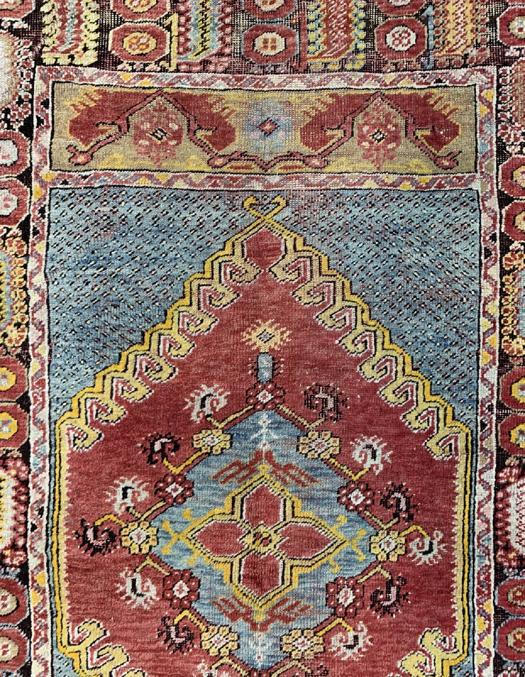 Detail c: Antiker Melas, Türkei, um 1900, Wolle auf Wolle, ca. 163 x 103 cm, EHZ: 3