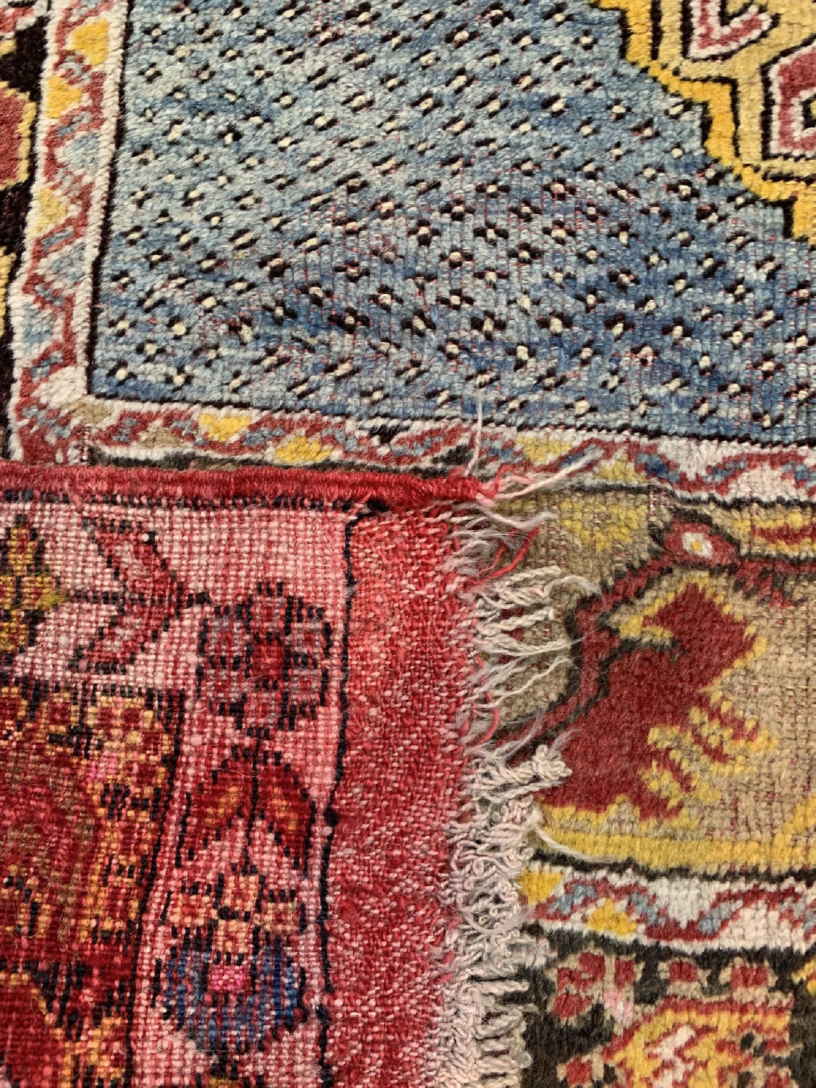 Detail d: Antiker Melas, Türkei, um 1900, Wolle auf Wolle, ca. 163 x 103 cm, EHZ: 3