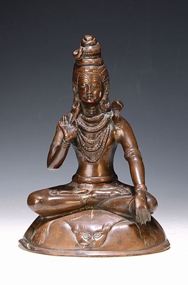 Image 26711885 - Shiva, probably India, 19th century, bronze, patinated, sitting on a lion skin with a snakearound his neck, approx. 21 x 15 x 12 cm, froma German private collection